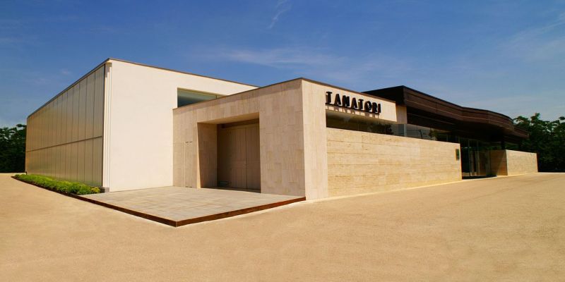 Façana del Tanatori de Sant Cugat on tindrà lloc el comiat. FOTO: TOT Sant Cugat. 