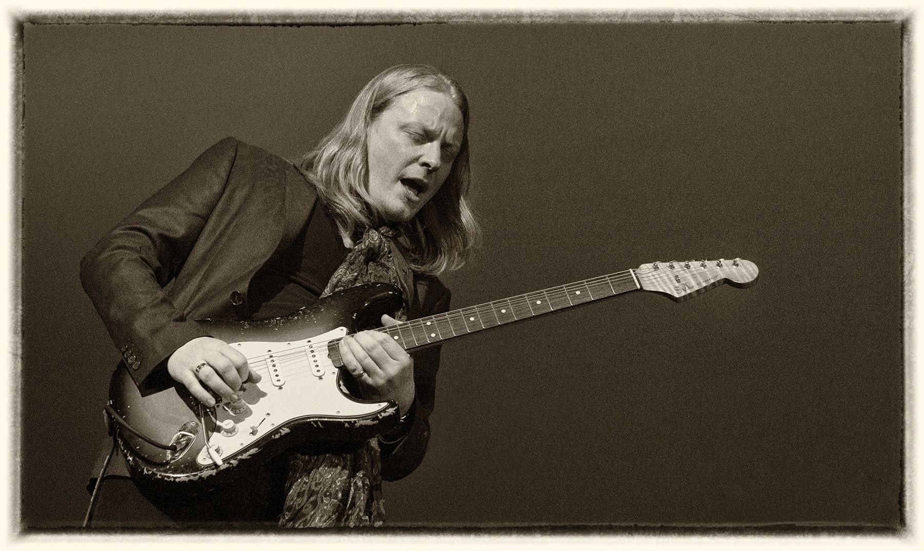 El guitarrista britànic Matt Schofield, primer artista internacional del Blues, protagonitza la portada del TOT.