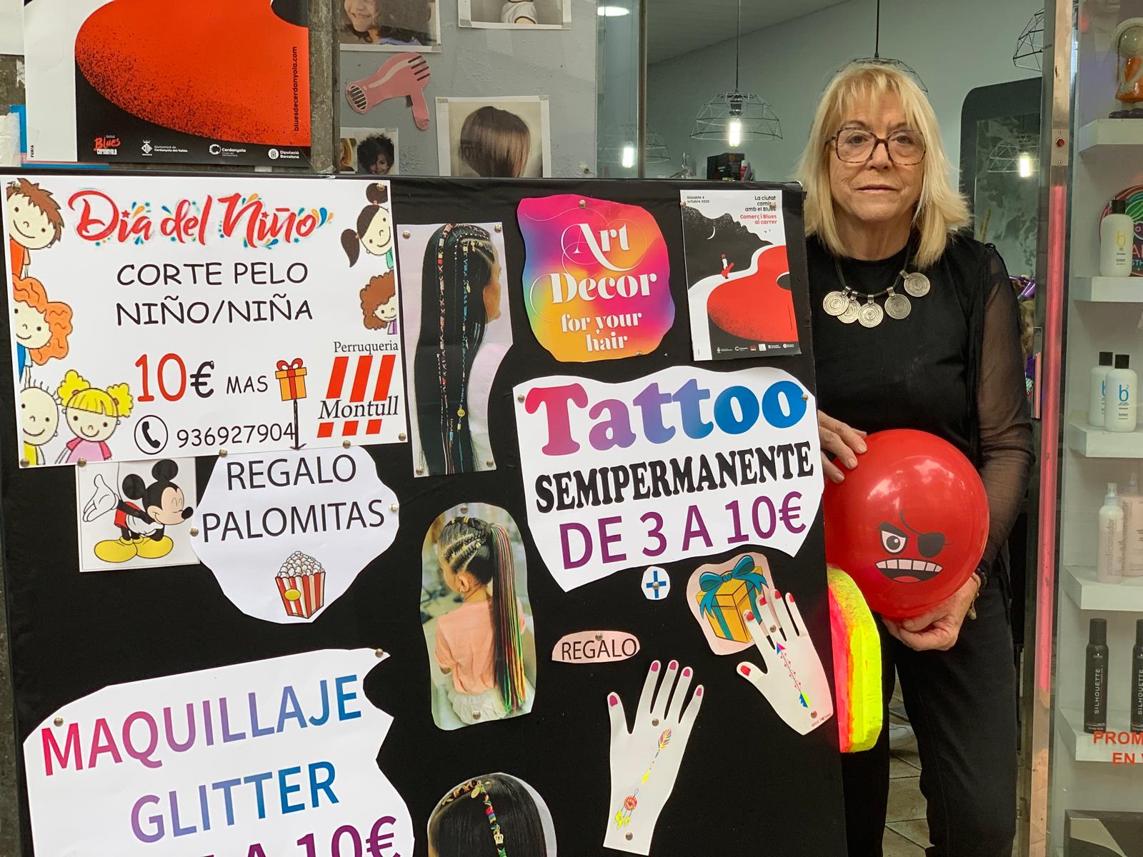 El comerç de l'Avinguda Catalunya se suma al Blues. FOTO: Judit Josa