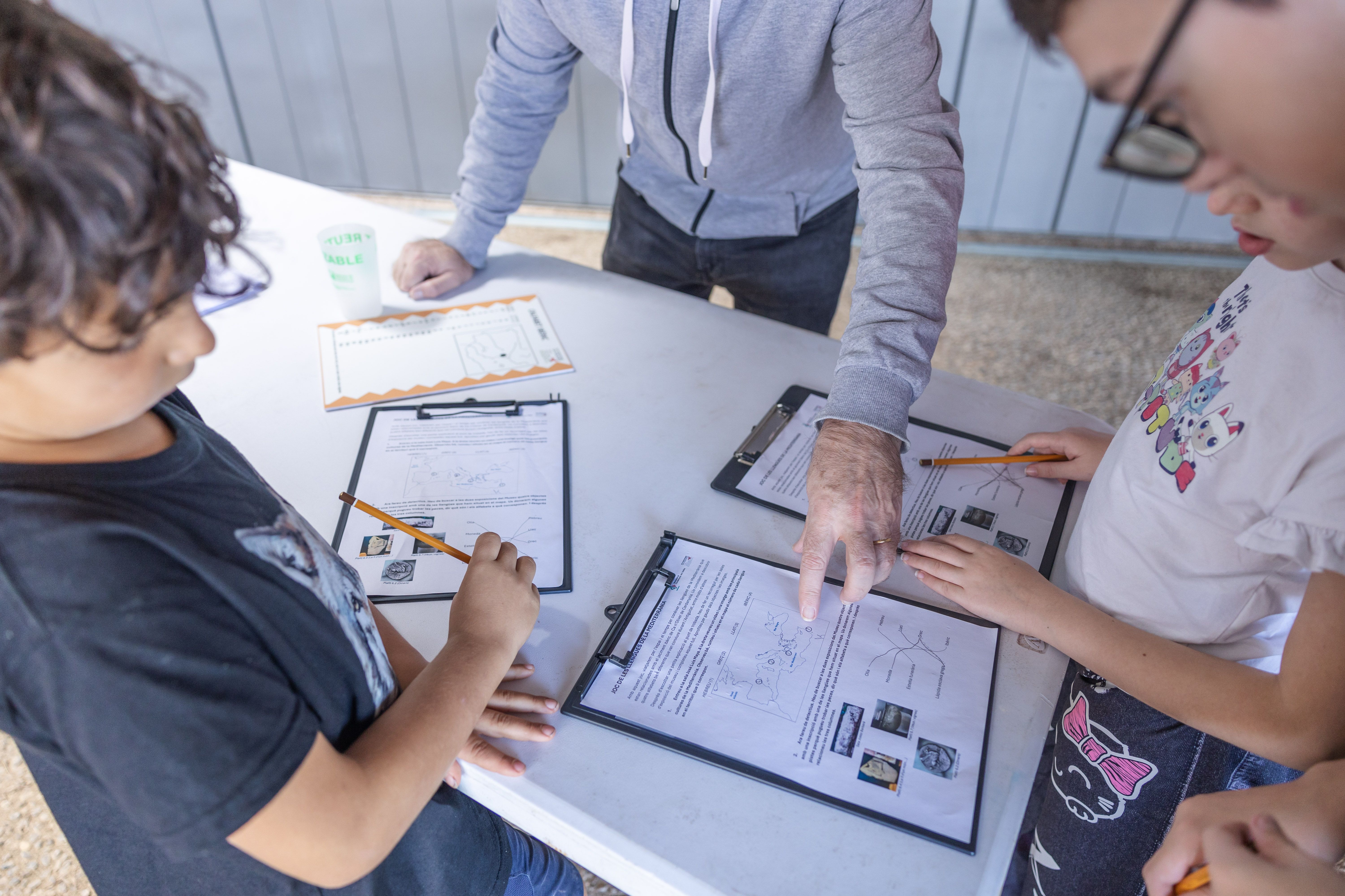 Demostració de llengües ibèriques, un dels tallers més concorreguts del cap de setmana. FOTO: Arnau Padilla
