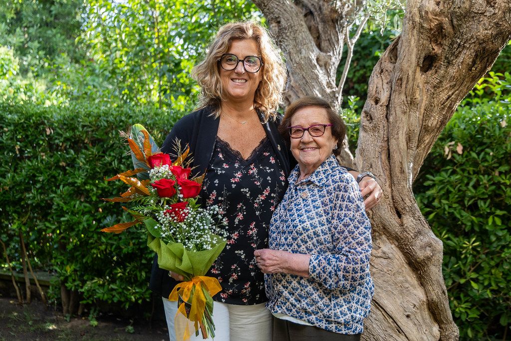 Pepi Rivera, esquerra, amb Mercè Bernaldo, dreta. Foto: Ajuntament