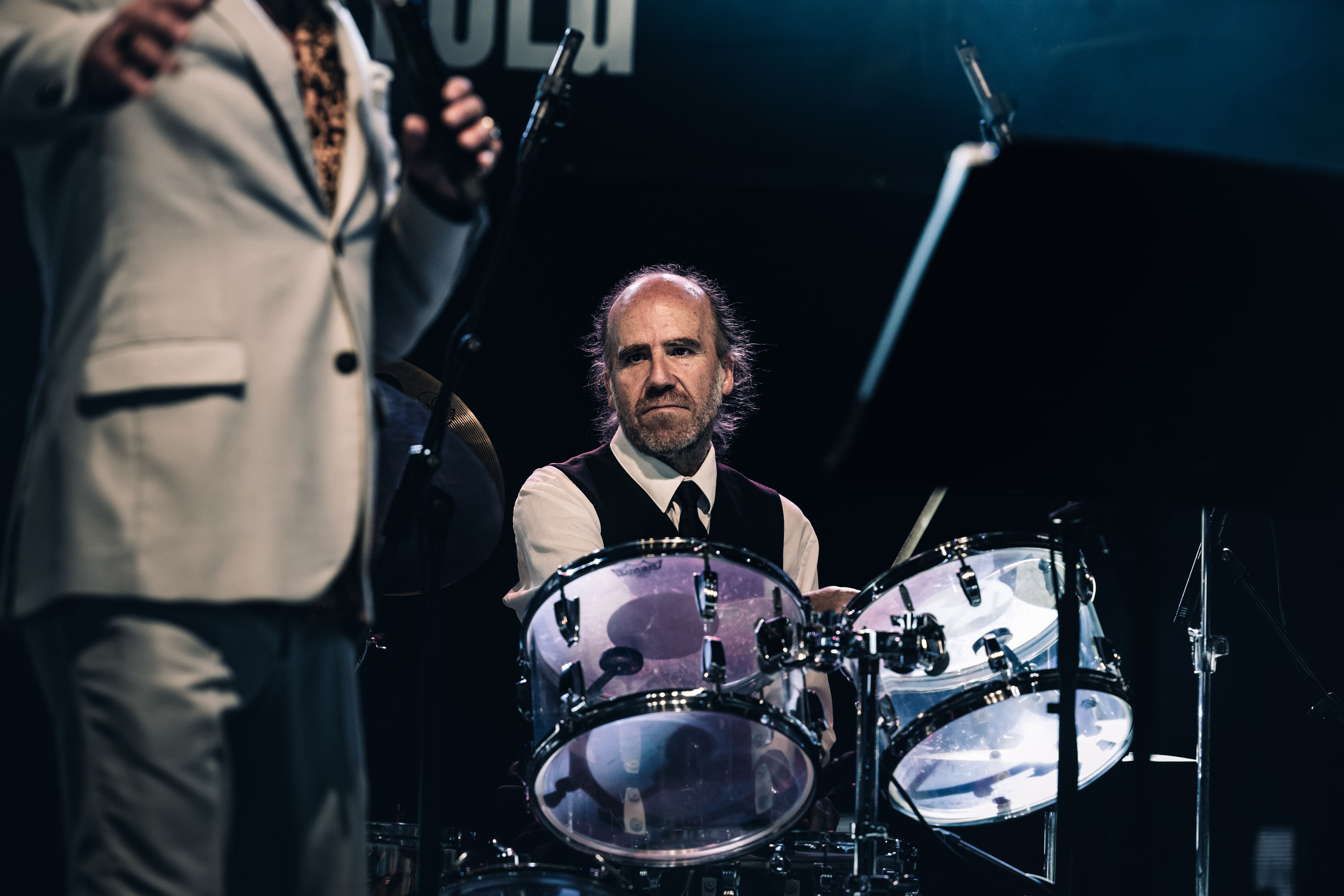 Tiger Kowalsky & Los Despedidos fan ballar el públic amb swing, soul i rock’n’roll en l’últim dia del Festival Internacional Blues Cerdanyola. FOTOS: Arnau Padilla