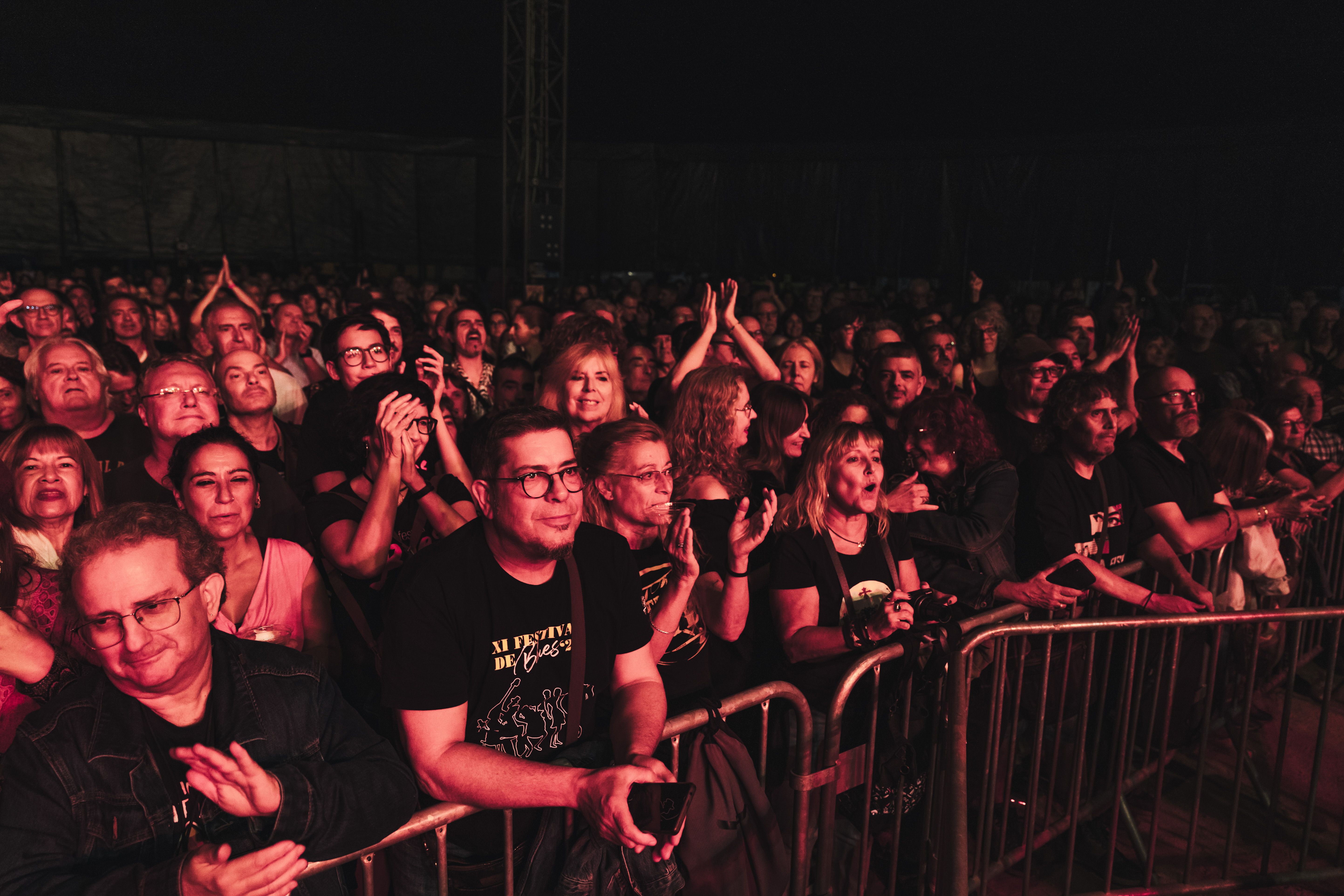 El públic ha cantat, ballat i ovacionat Shemekia Copeland en una nit de cloenda memorable. FOTO: Arnau Padilla