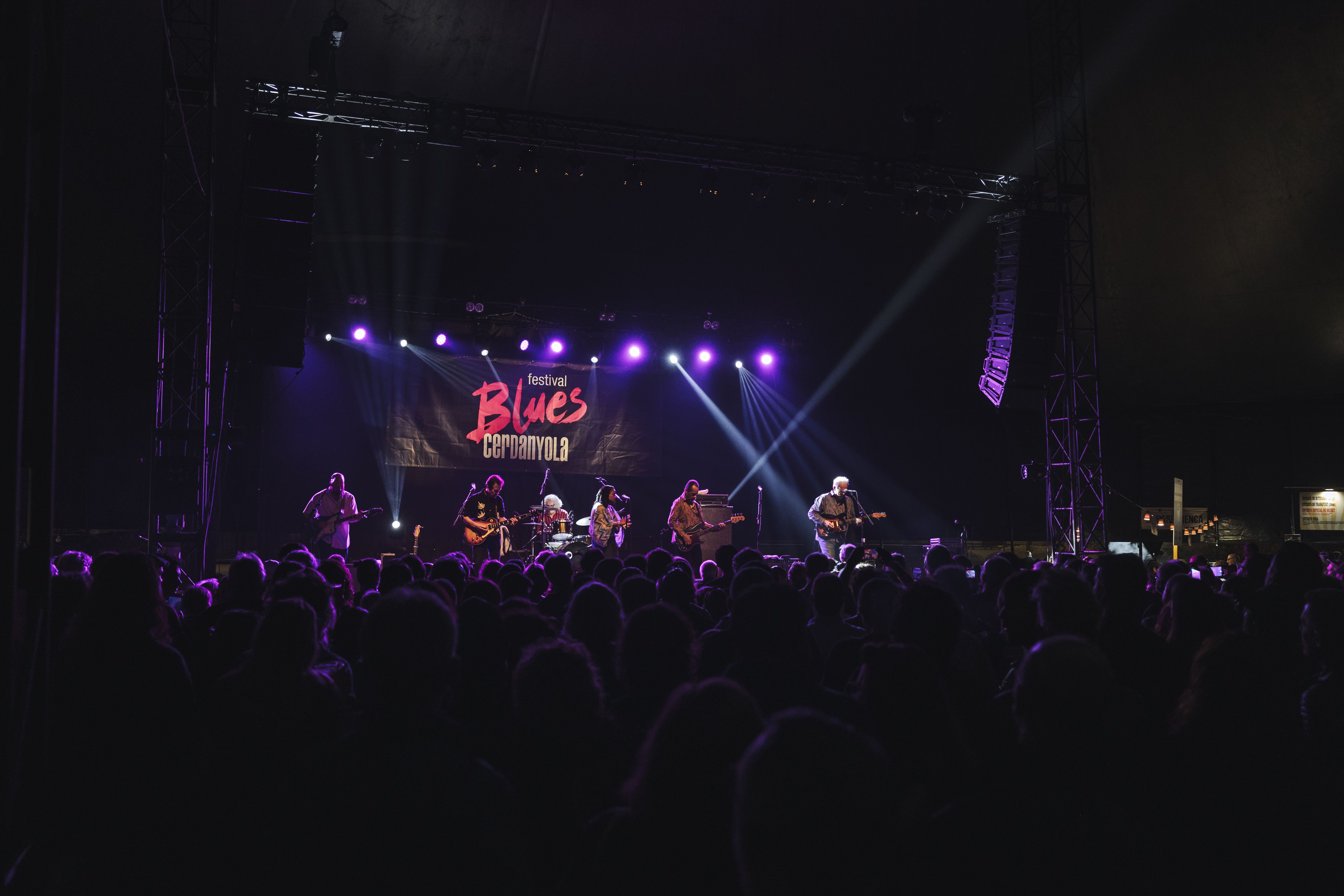 Actuació de Shemekia Copeland, a la carpa del Parc Xarau, en la cloenda del Festival Internacional Blues Cerdanyola 2025. Foto: Arnau Padilla