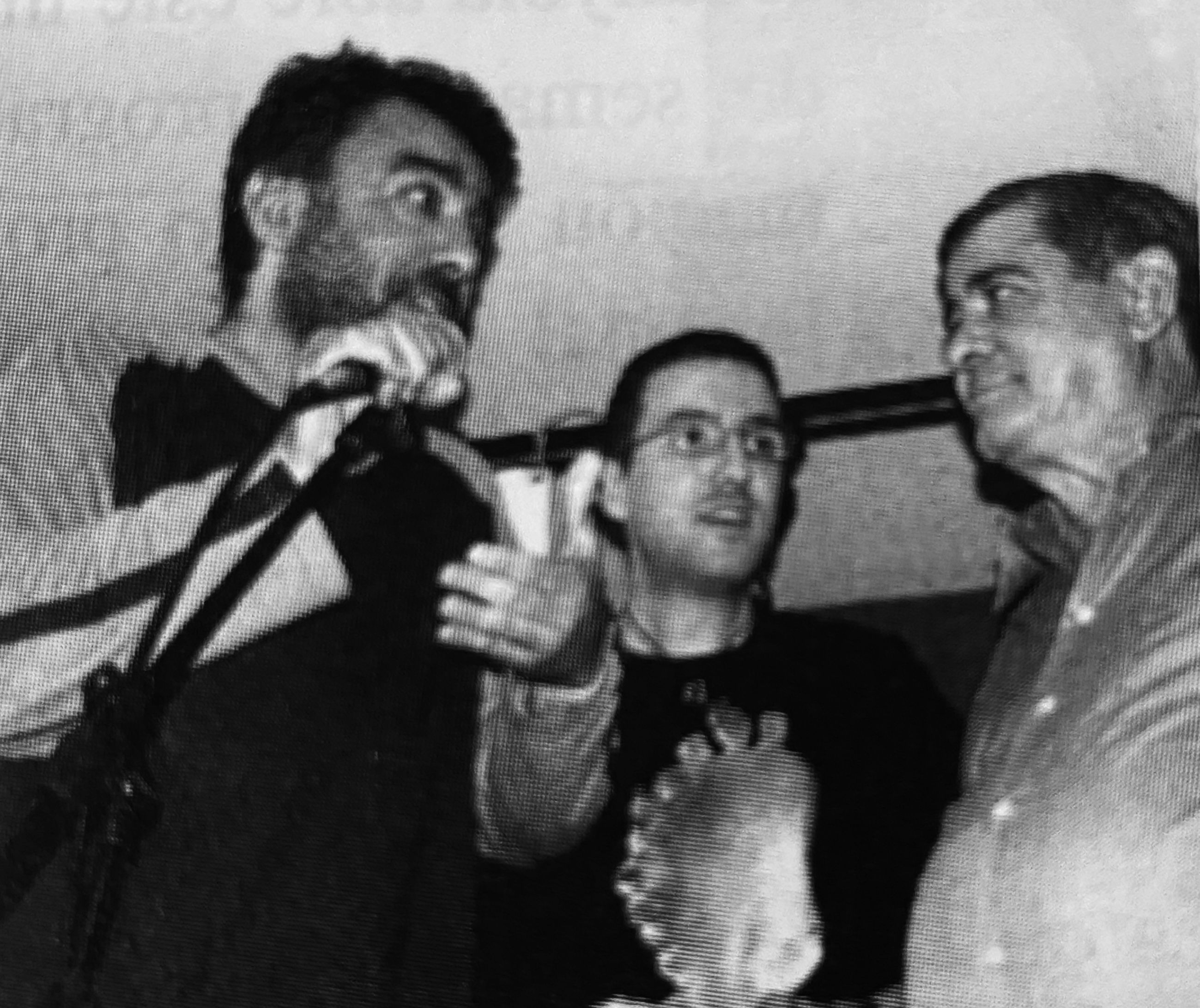 El sindicalista Saturnino Bernal, amb el periodista Jordi Jorba i Xavi Cases, en el lliurament del guardó. FOTO: Arxiu Cerdanyola al dia