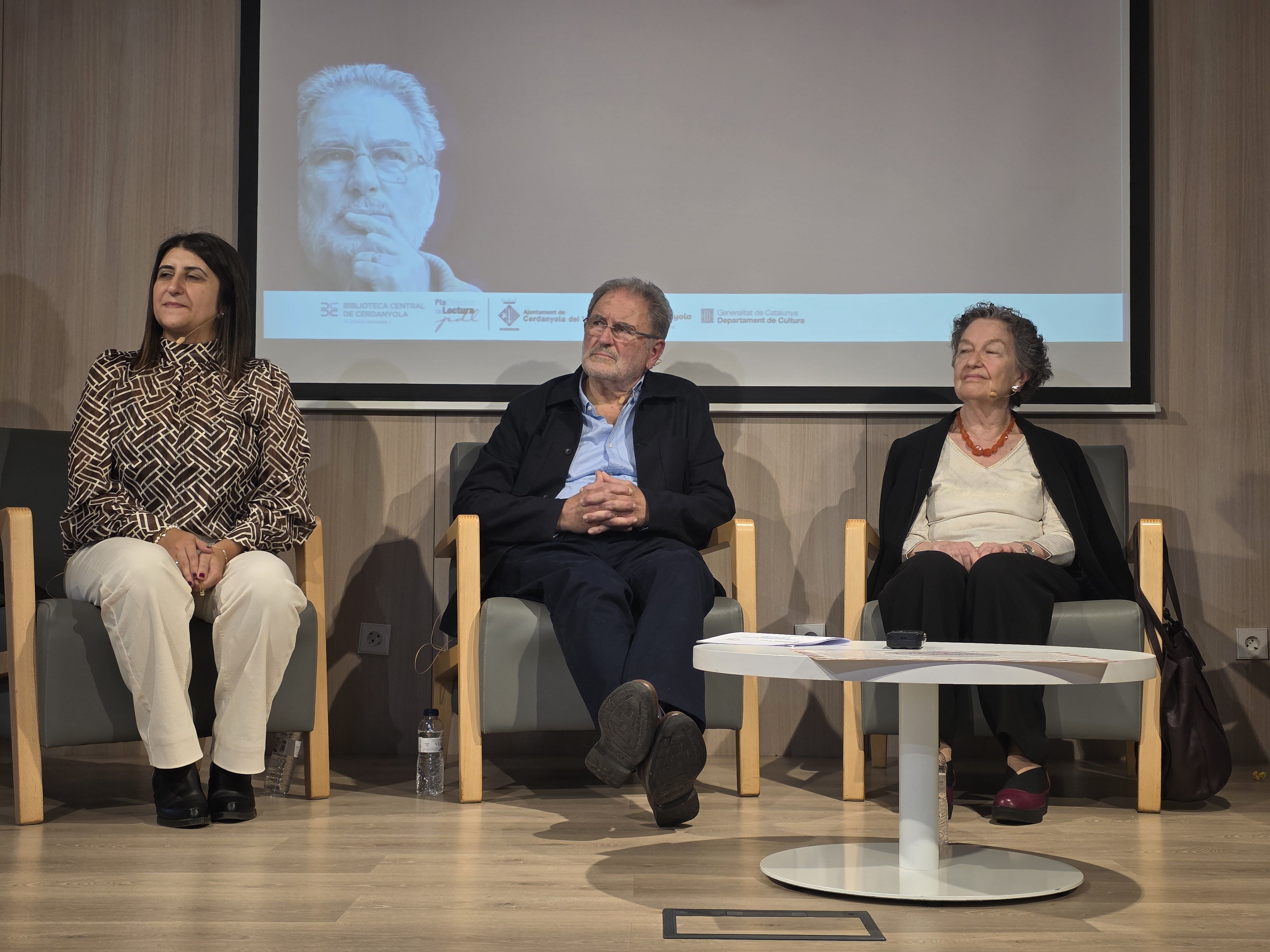 Cerdanyola homenatja a l’escriptor cerdanyolenc Isidre Grau. Foto: Marc Mata