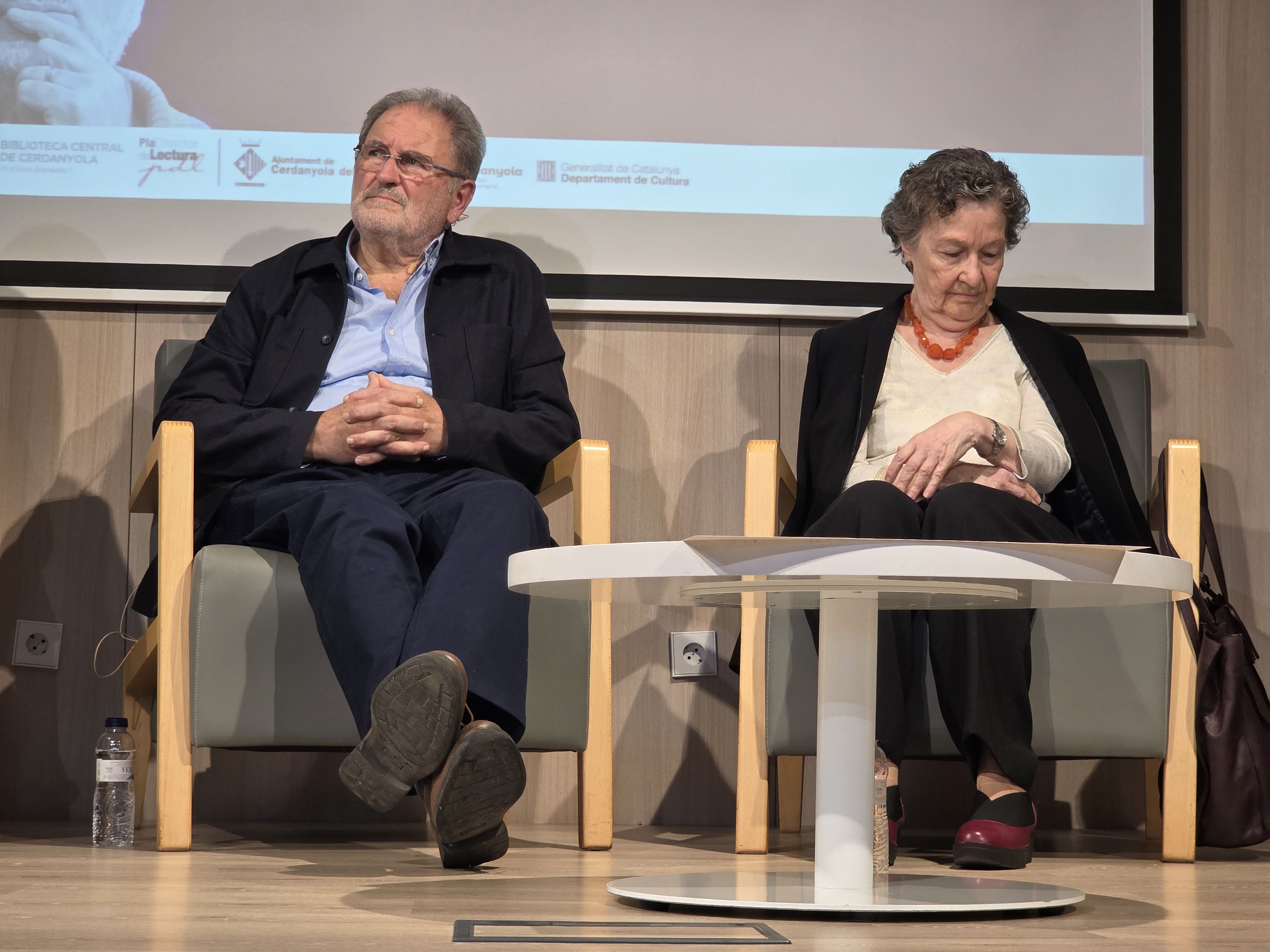 L'escriptor cerdanyolenc Isidre Grau en el seu homenatge a la Biblioteca Central. Foto: Marc Mata