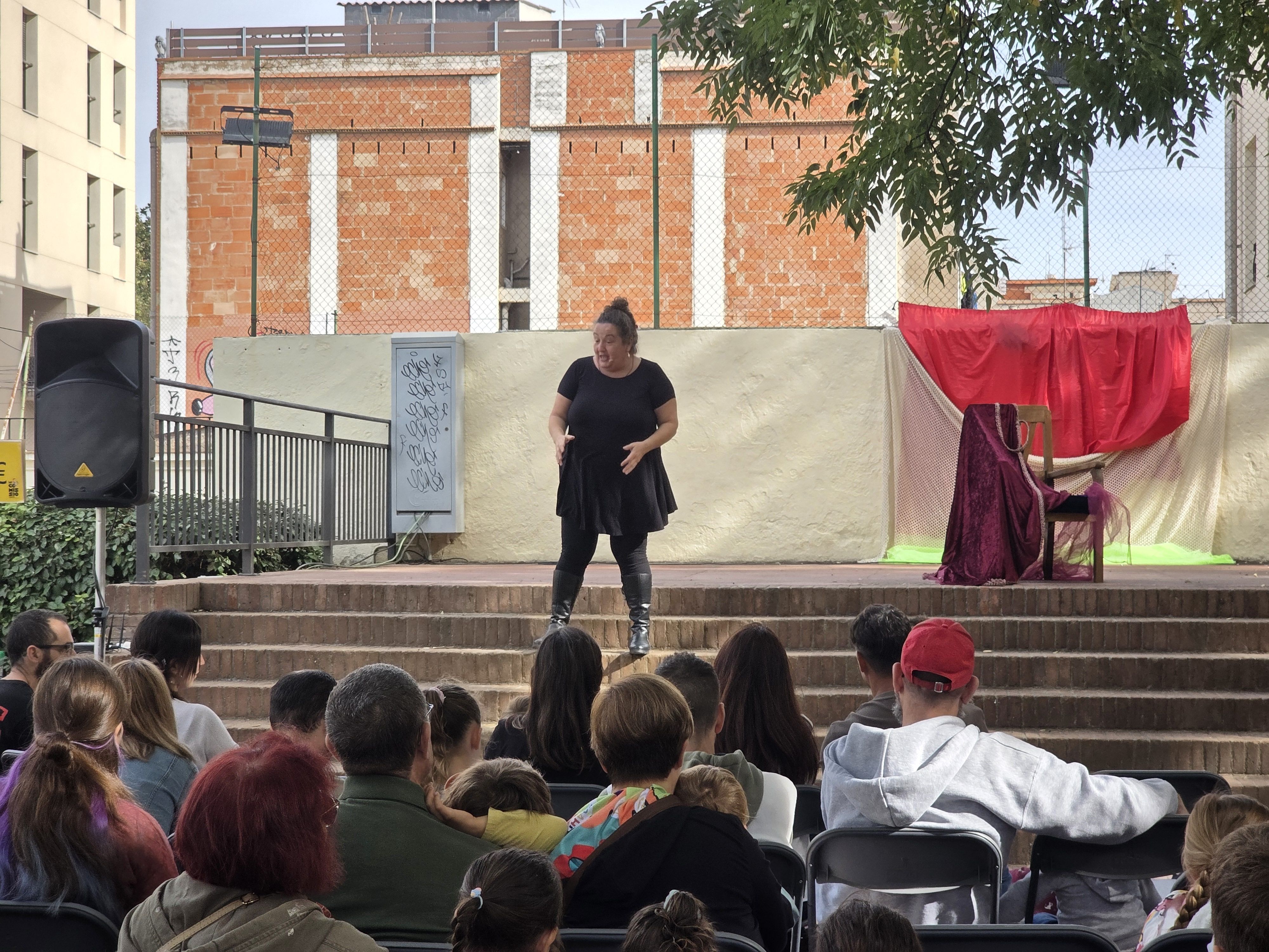 Contacontes dramatitzat 'Sant Martí, un personatge de llegenda'. Foto: Marc Mata