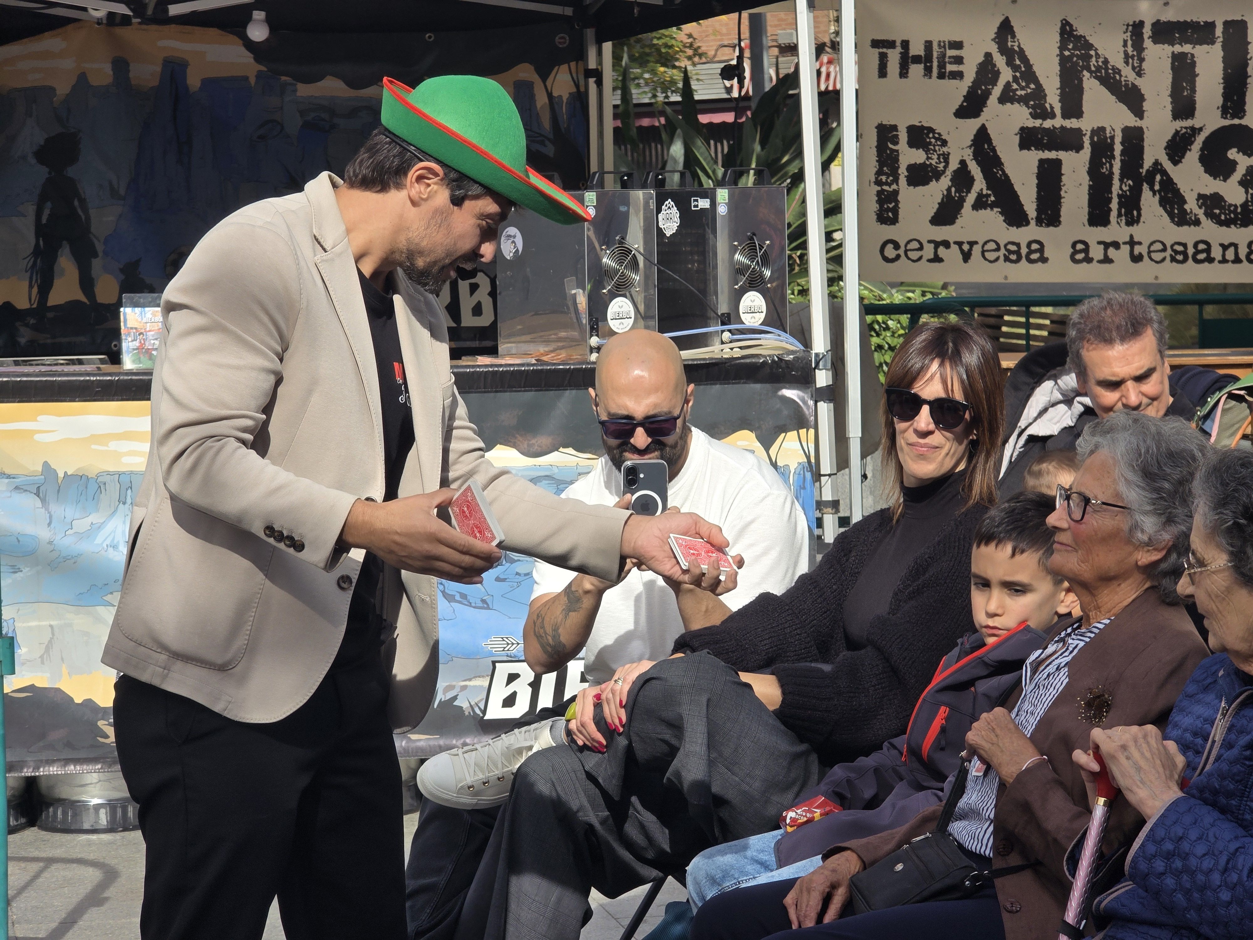 3a Mostra de Cervesa Artesana de Cerdanyola amb motiu de les Festes de Sant Martí. Foto: Marc Mata