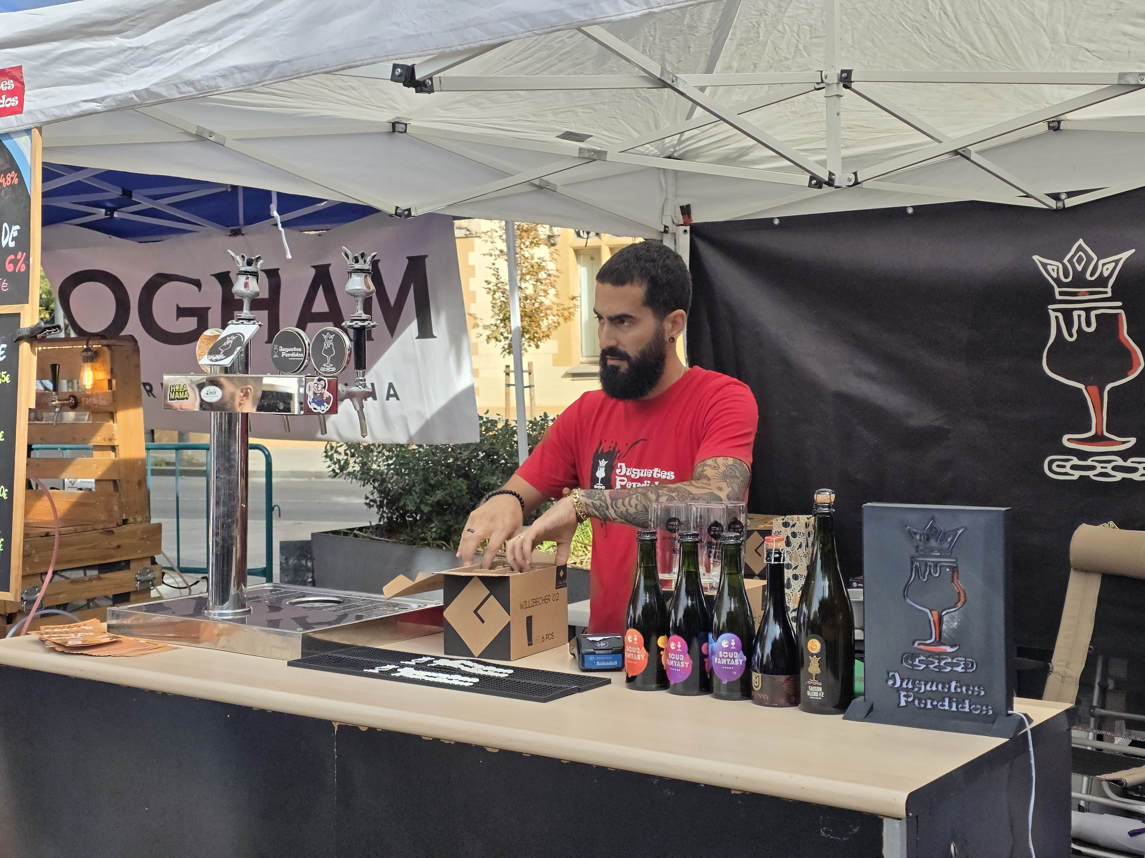 3a Mostra de Cervesa Artesana de Cerdanyola amb motiu de les Festes de Sant Martí. Foto: Marc Mata