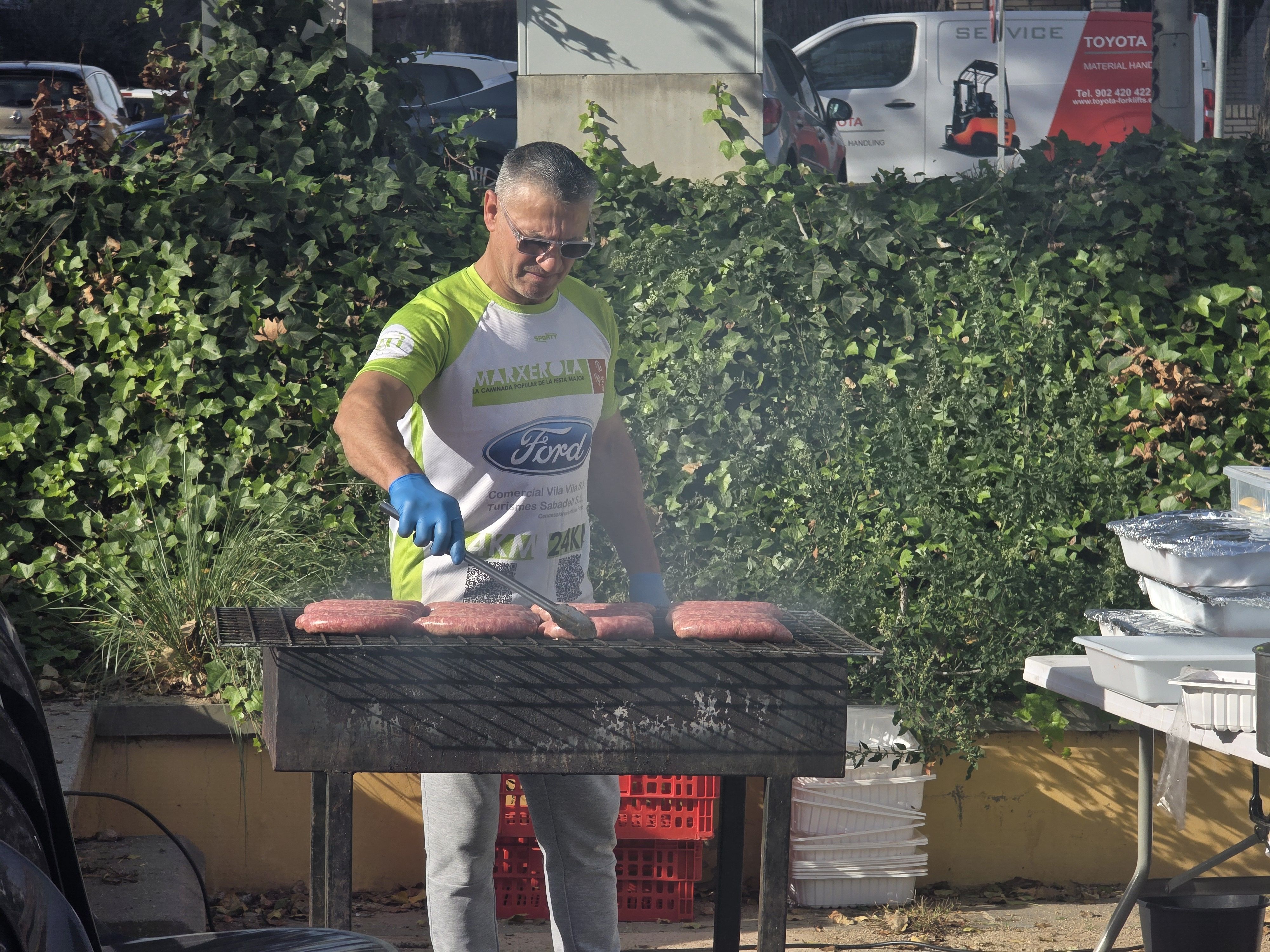 No ha faltat una bona botifarrada. Foto: Marc Mata 