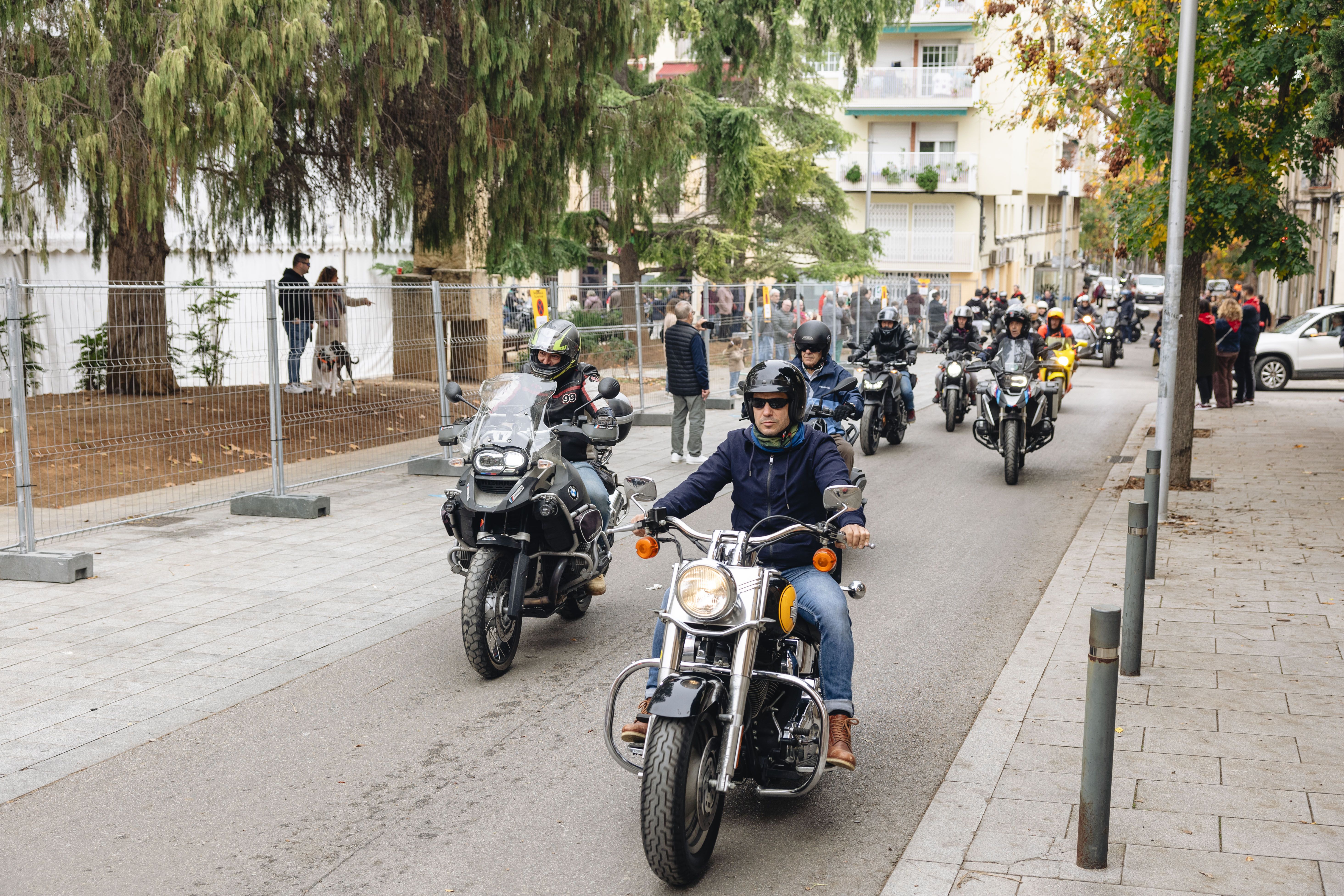 Concentració i desfilada de motos. Foto: Arnau Padilla