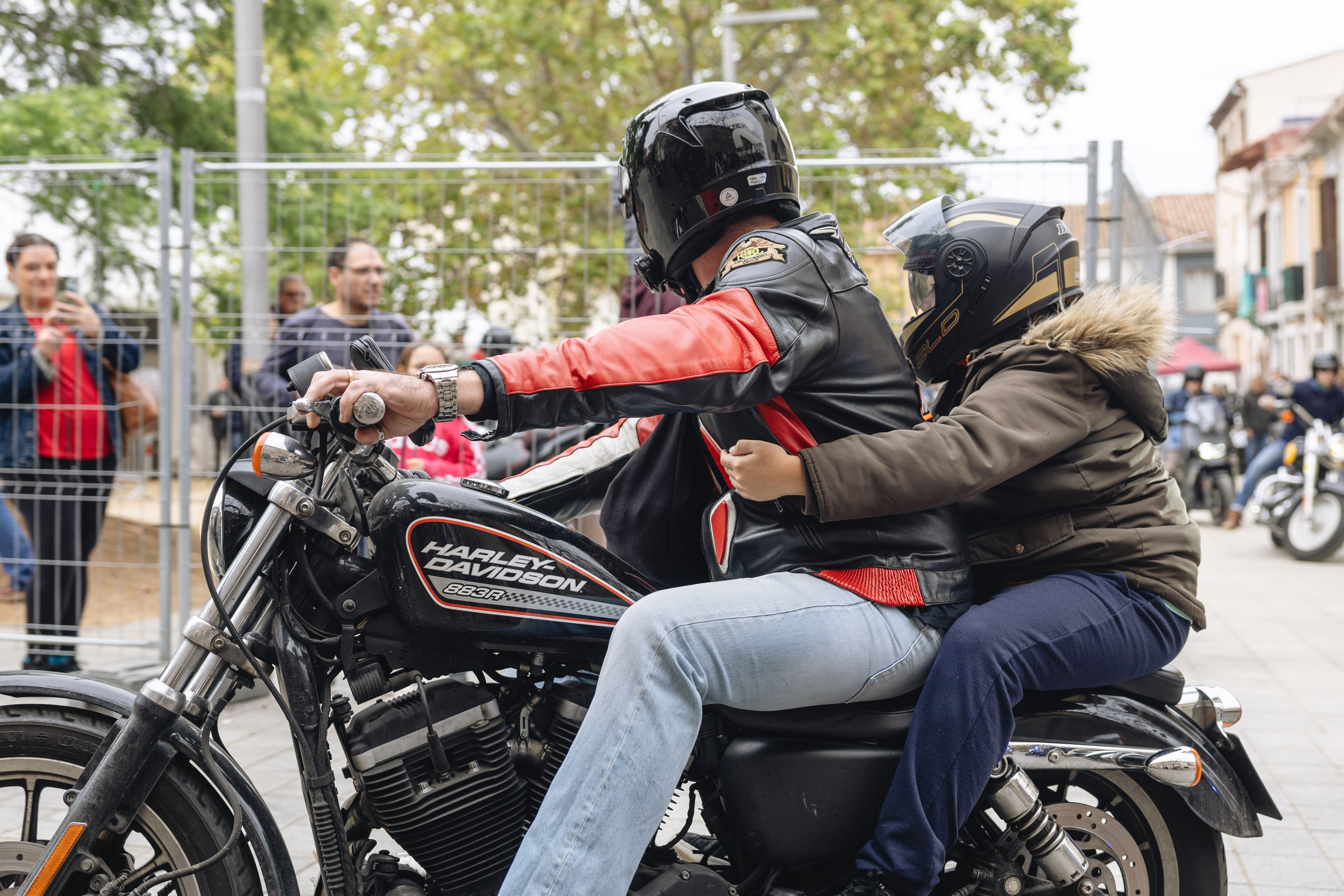 Concentració i desfilada de motos. Foto: Arnau Padilla