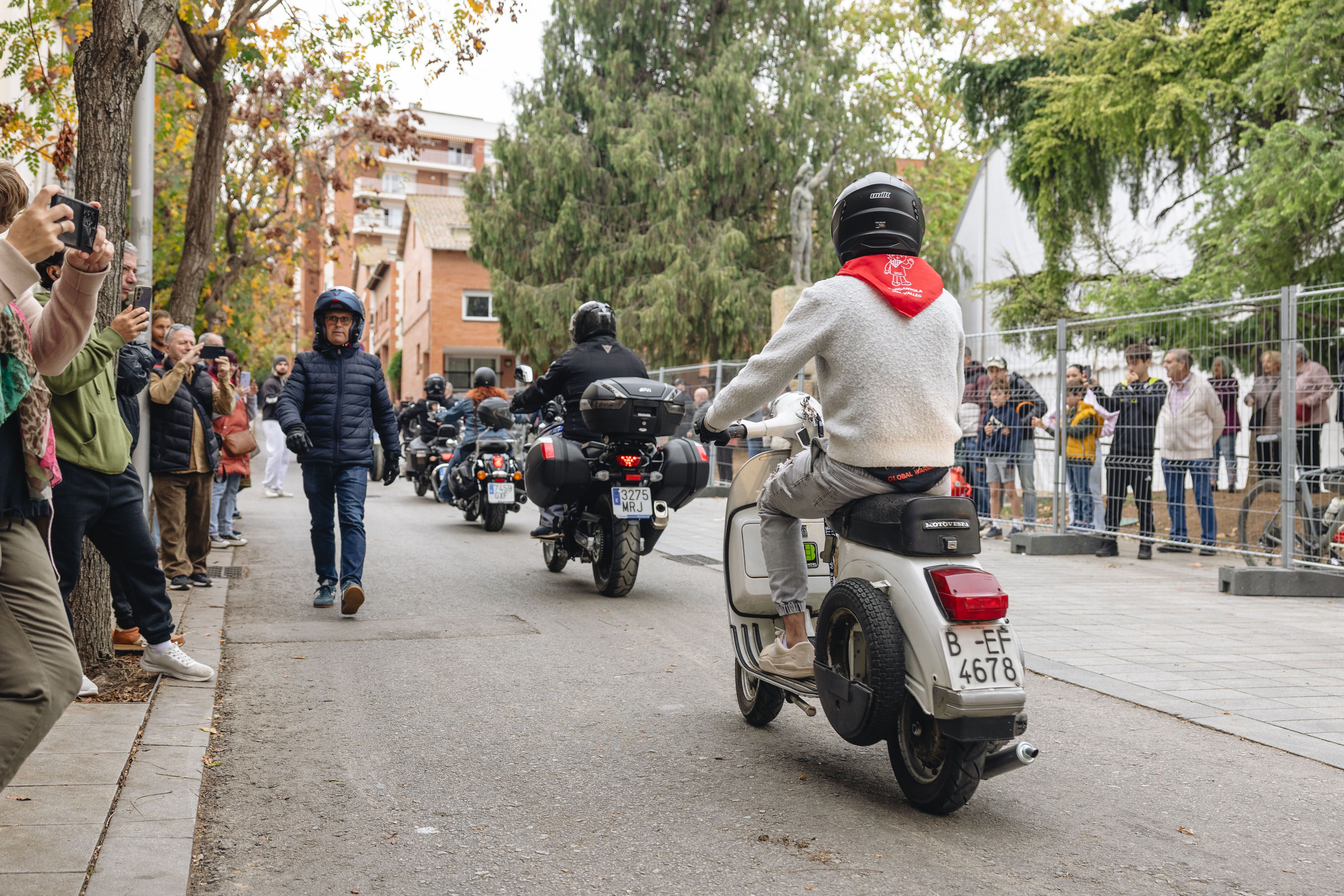 Concentració i desfilada de motos. Foto: Arnau Padilla