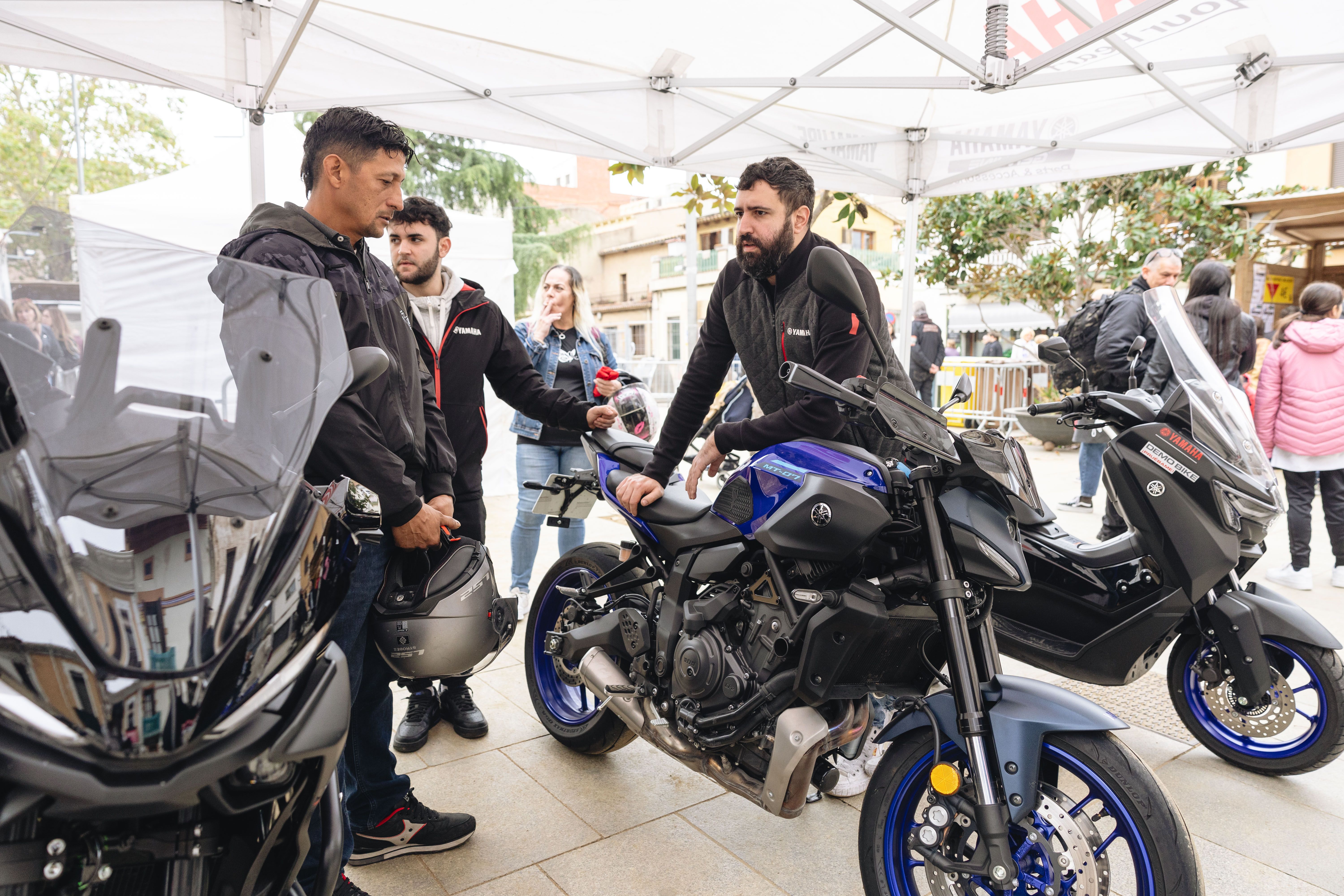 Concentració i desfilada de motos. Foto: Arnau Padilla