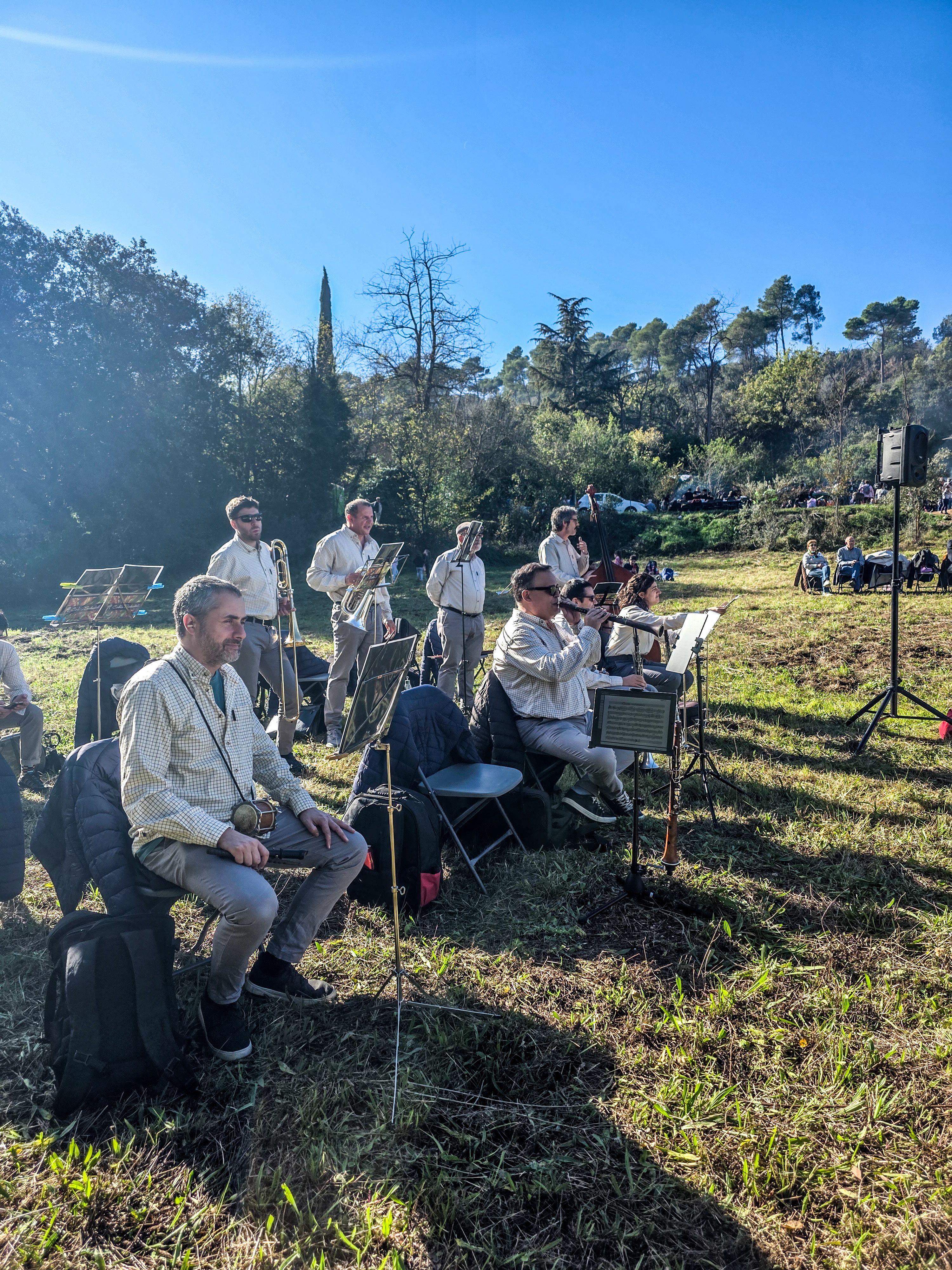 La Cobla de Sabadell amenitzant l'Aplec de Sant Iscle. Foto: Marc Mata