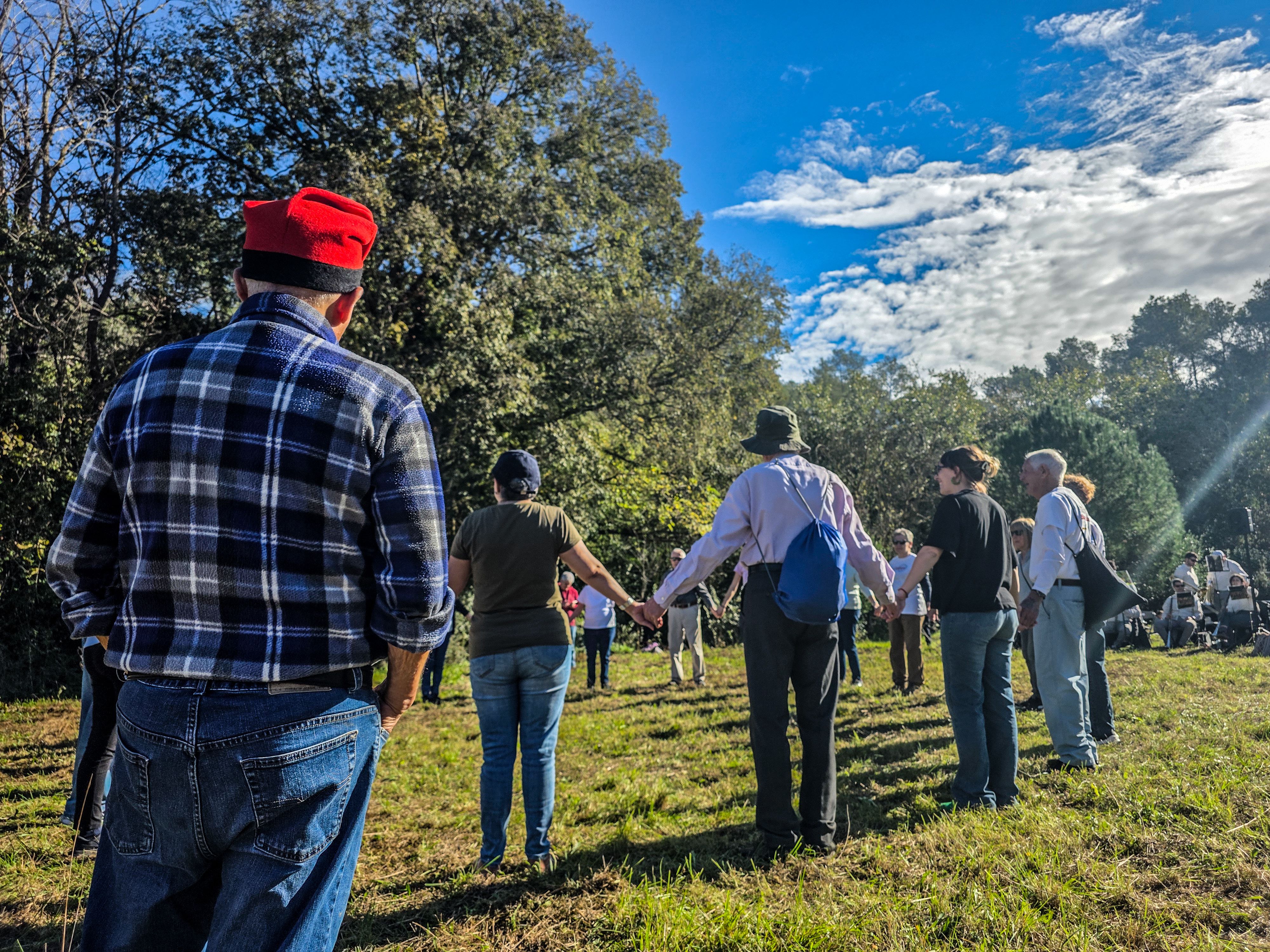 Ballada de Sardanes a l'Aplec de Sant Iscle. Foto: Marc Mata