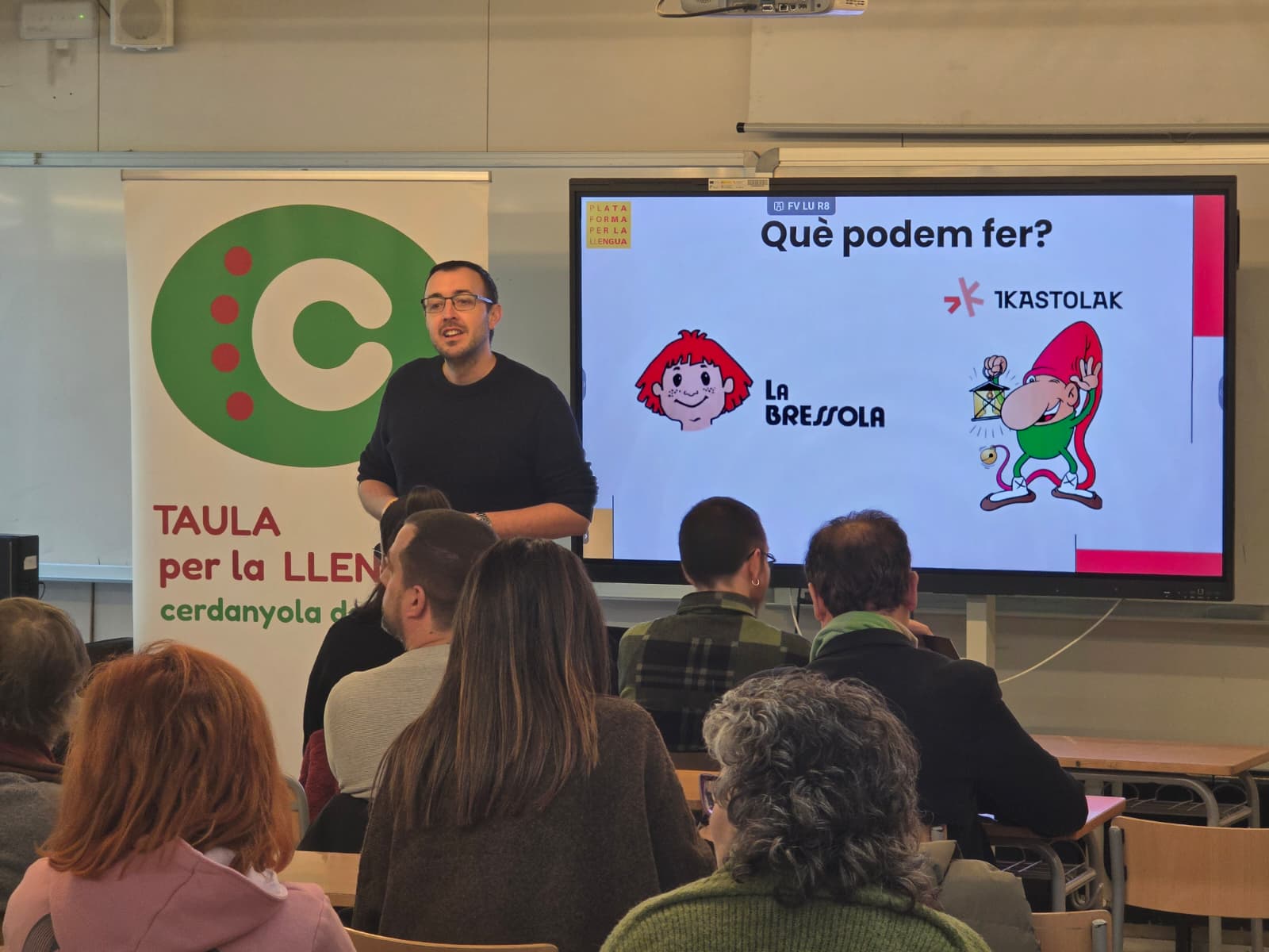 La Taula per la Llengua organitza una jornada per buscar propostes per per reforçar l’ús del català als centres educatius. Foto: Marc Mata 