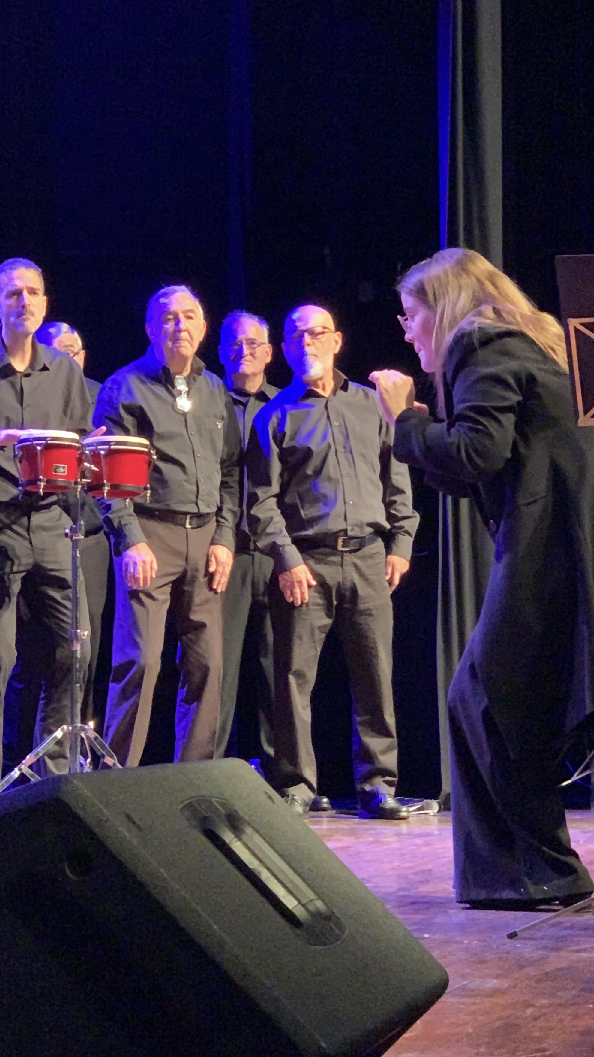 La Coral interpreta Siyahamba, d’origen sud-africà, i altres peces del repertori internacional al Concert de Santa Cecília. FOTO: Judit Josa
