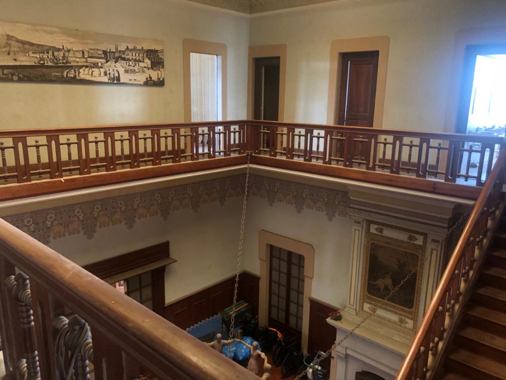 Interior de la torre Bones Hores, situada a Collserola. FOTO:  Jona Moya Piñol