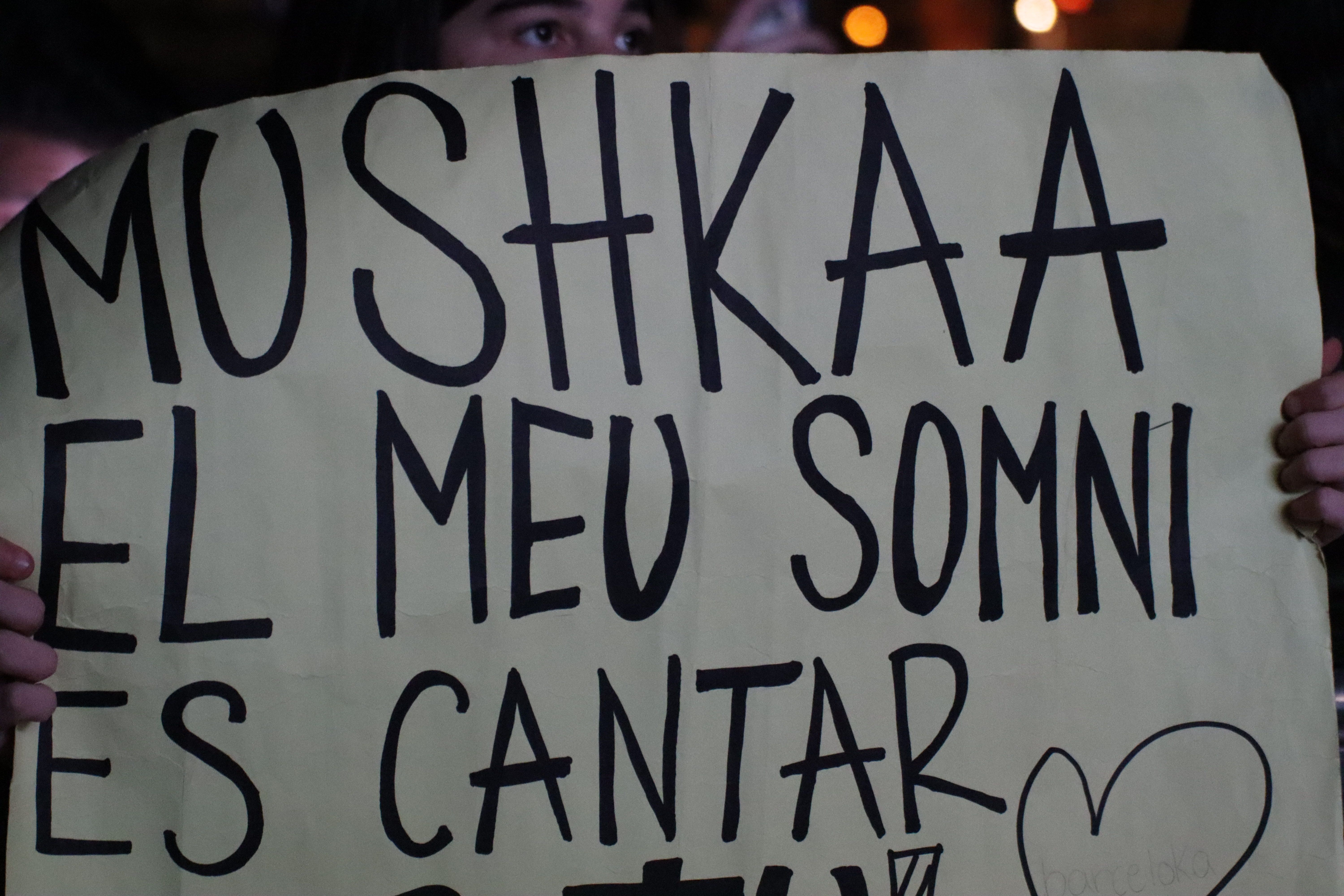 Mushkaa tanca gira a Cerdanyola i revoluciona a més de 2000 joves al parc Xarau. FOTO Marc Mata  