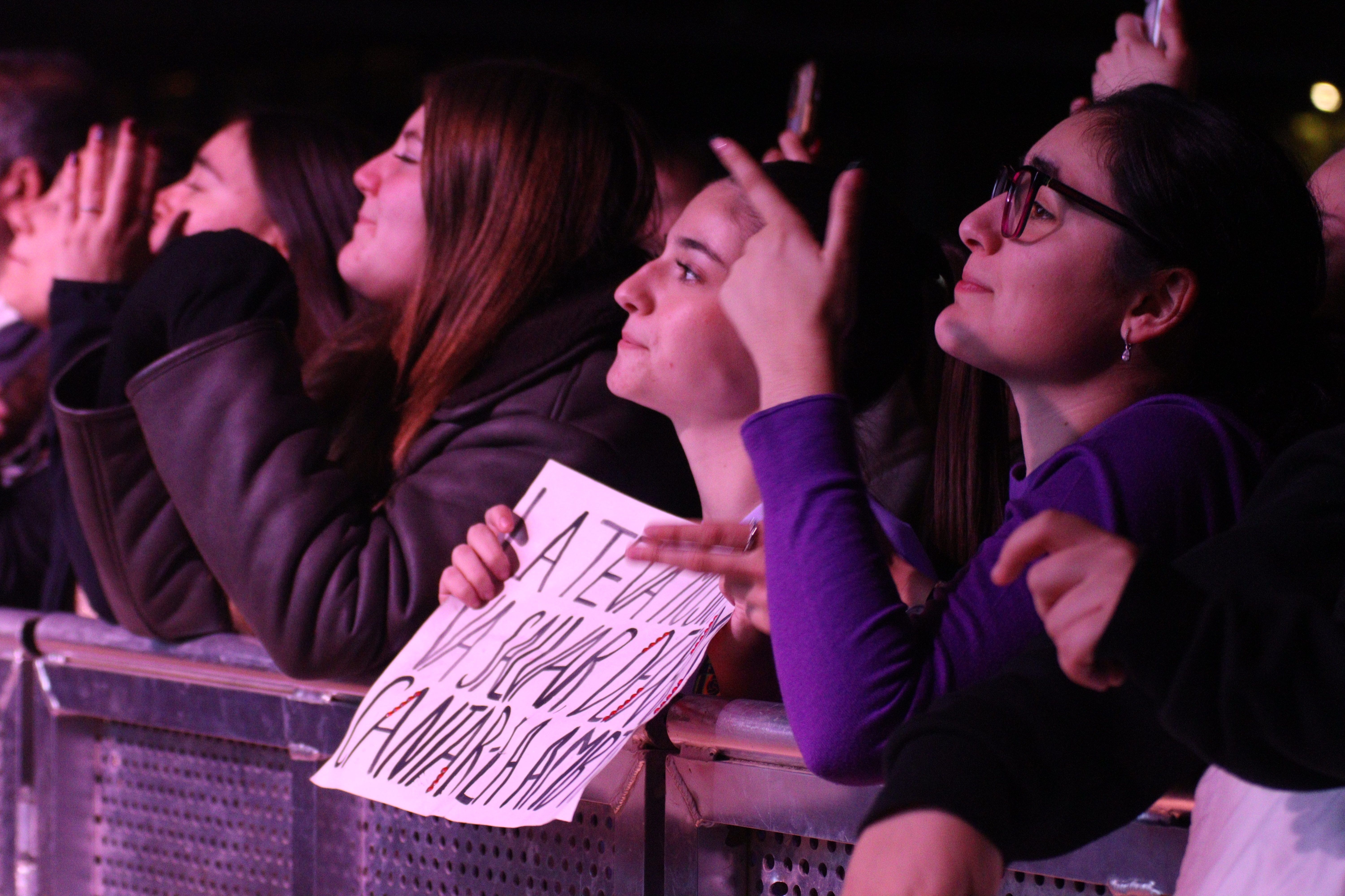Mushkaa tanca gira a Cerdanyola i revoluciona a més de 2000 joves al parc Xarau. FOTO Marc Mata  