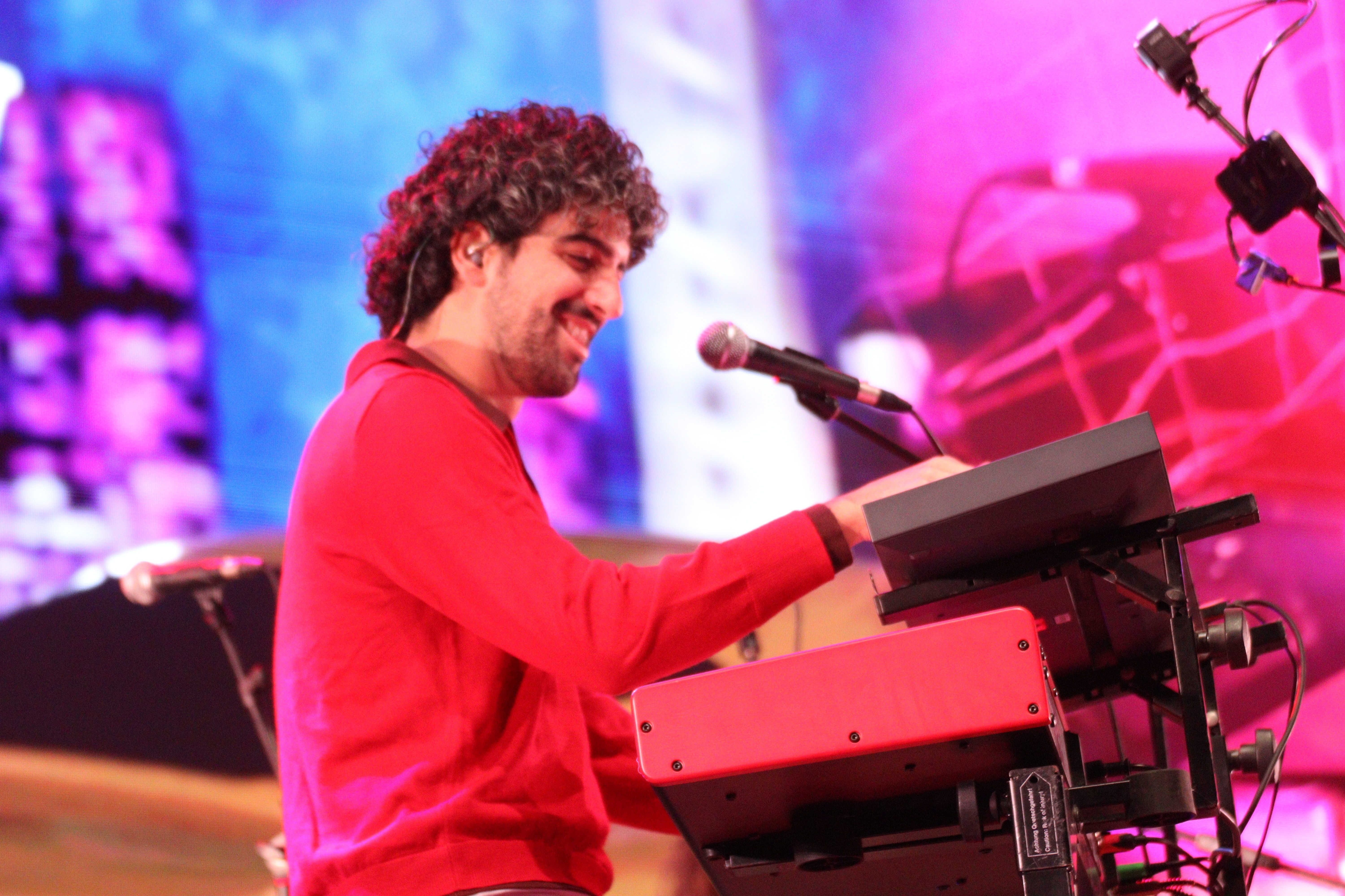 Mushkaa tanca gira a Cerdanyola i revoluciona a més de 2000 joves al parc Xarau. FOTO Marc Mata  