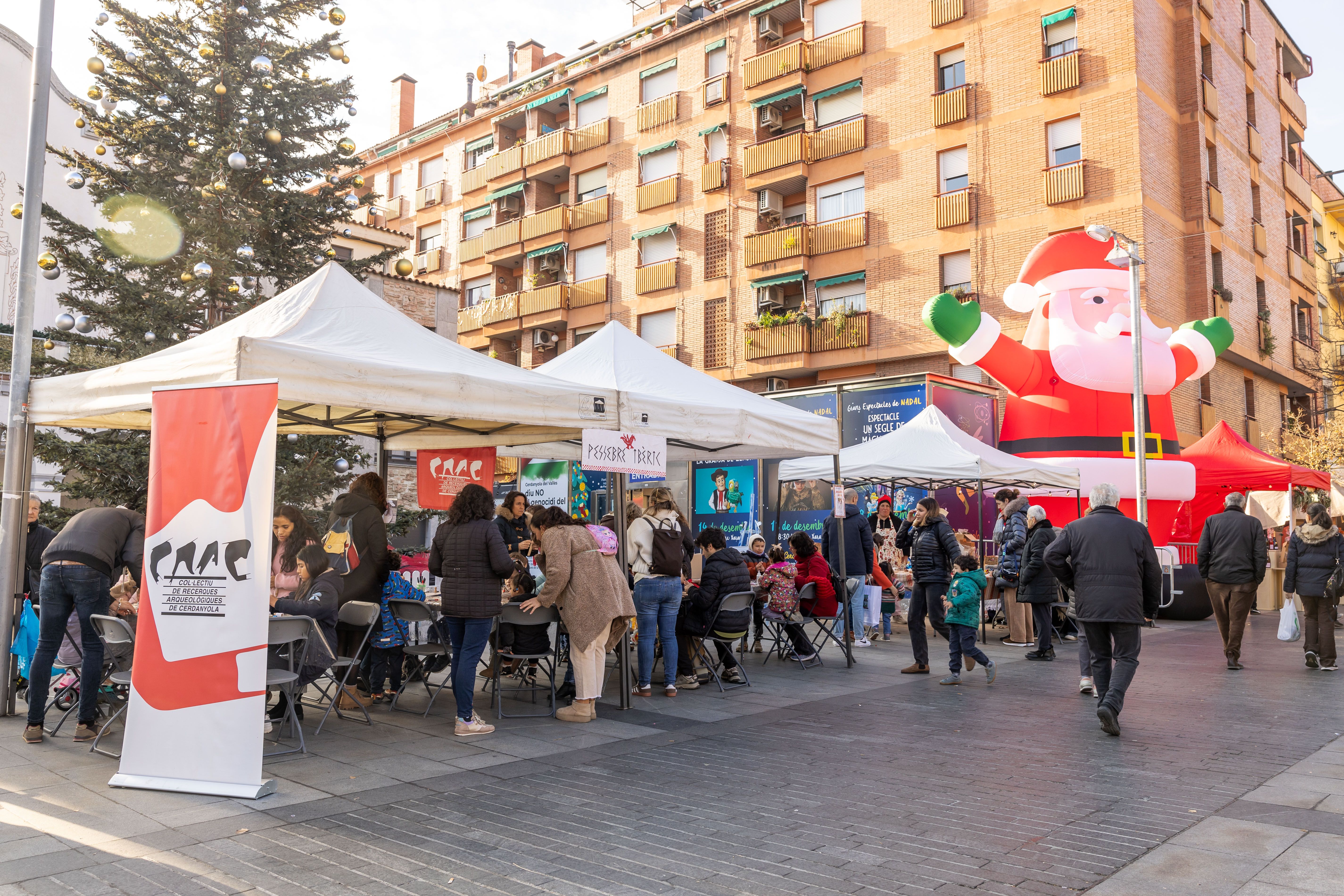 Fira de Nadal 2025, diumenge, amb activitats familiars. FOTO: Arnau Padilla