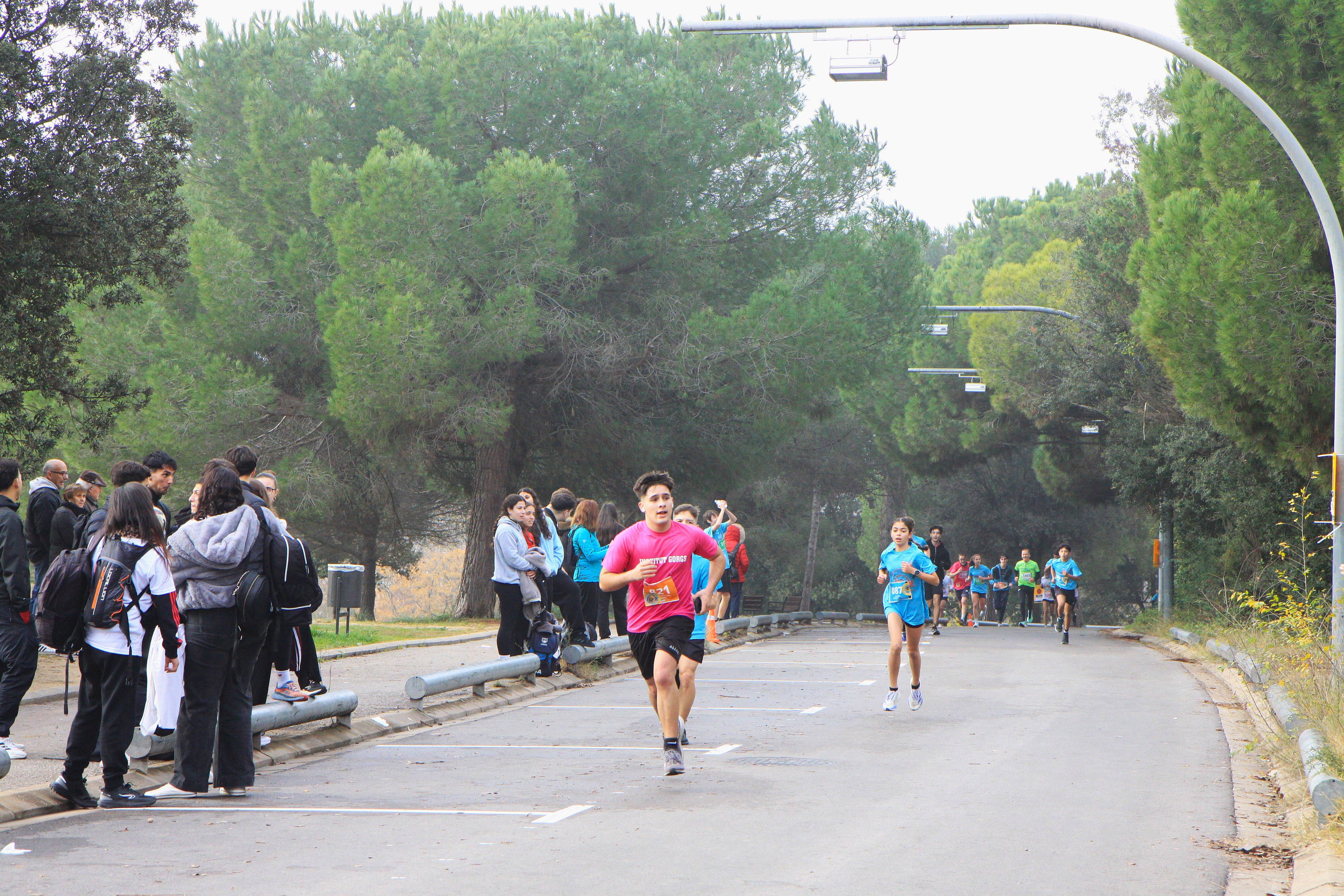 A la cursa han participat 1.200 corredors de 9 centres educatius del municipi. Foto: Laia Jubany