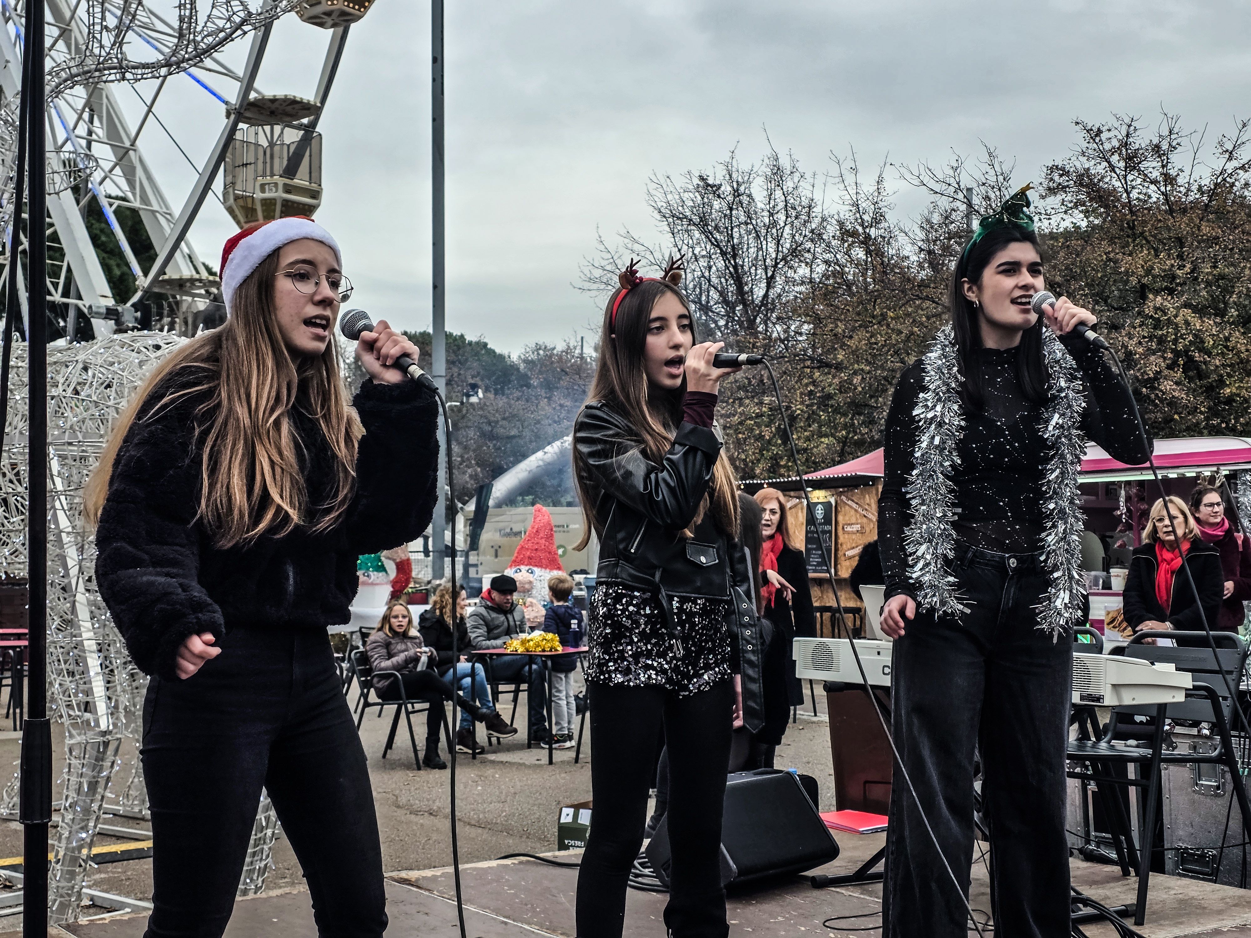 Concert nadalenc de Sinestesia al parc de Nadal. Foto: Marc Mata