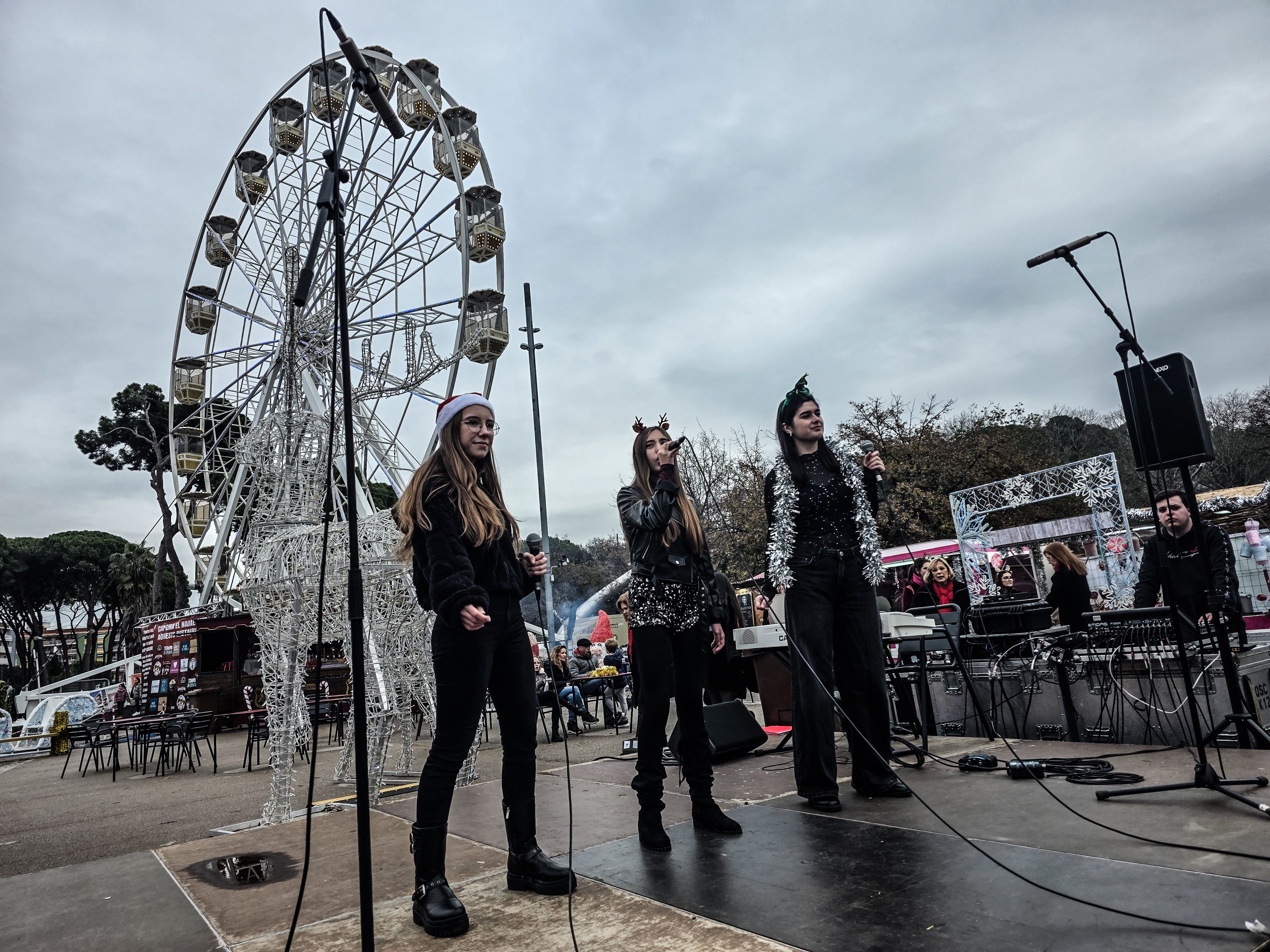 Concert nadalenc de Sinestesia al parc de Nadal. Foto: Marc Mata