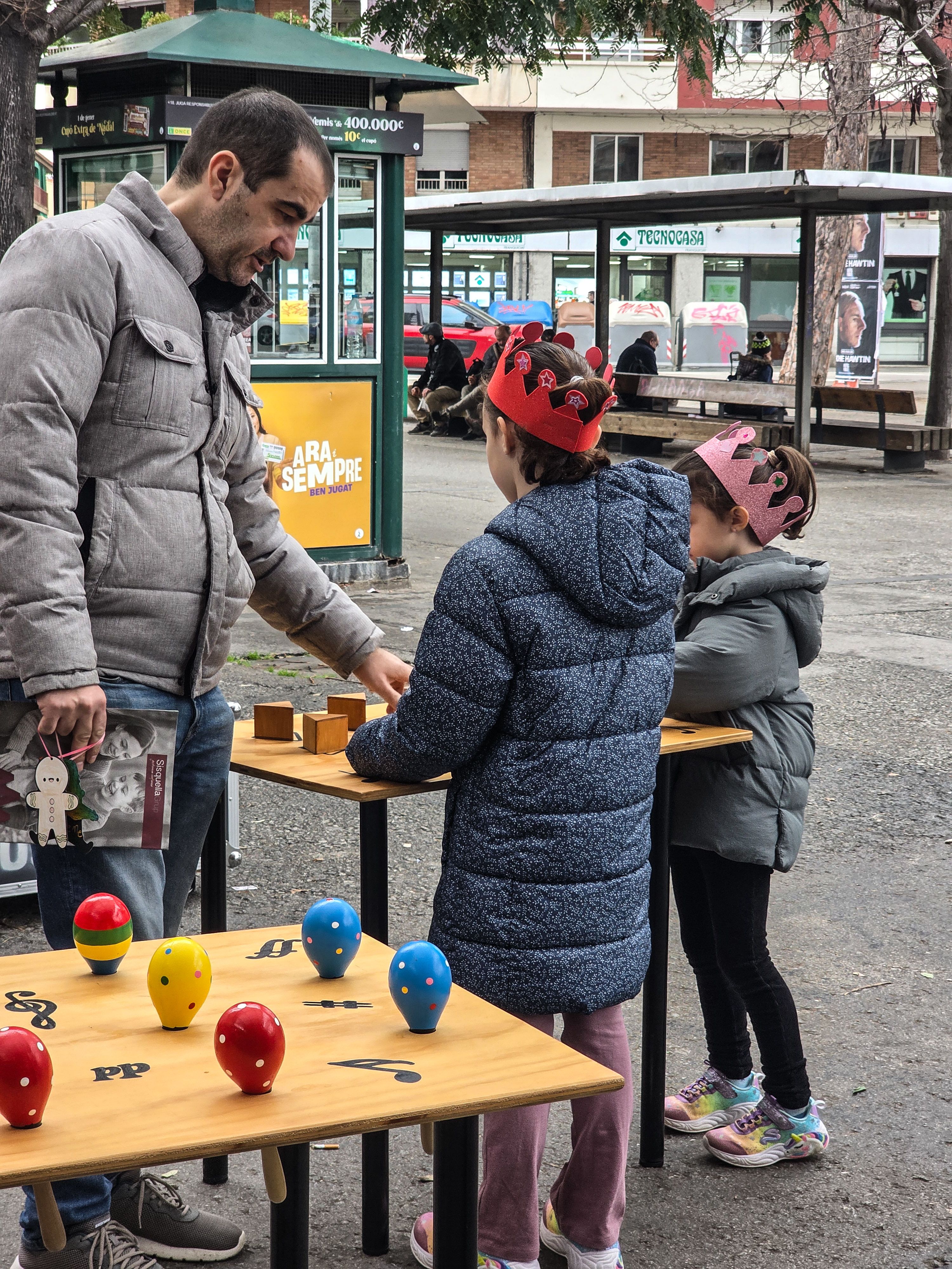 Sensibilització del reciclatge en el mercat municipal de Fontetes. Foto: Marc Mata