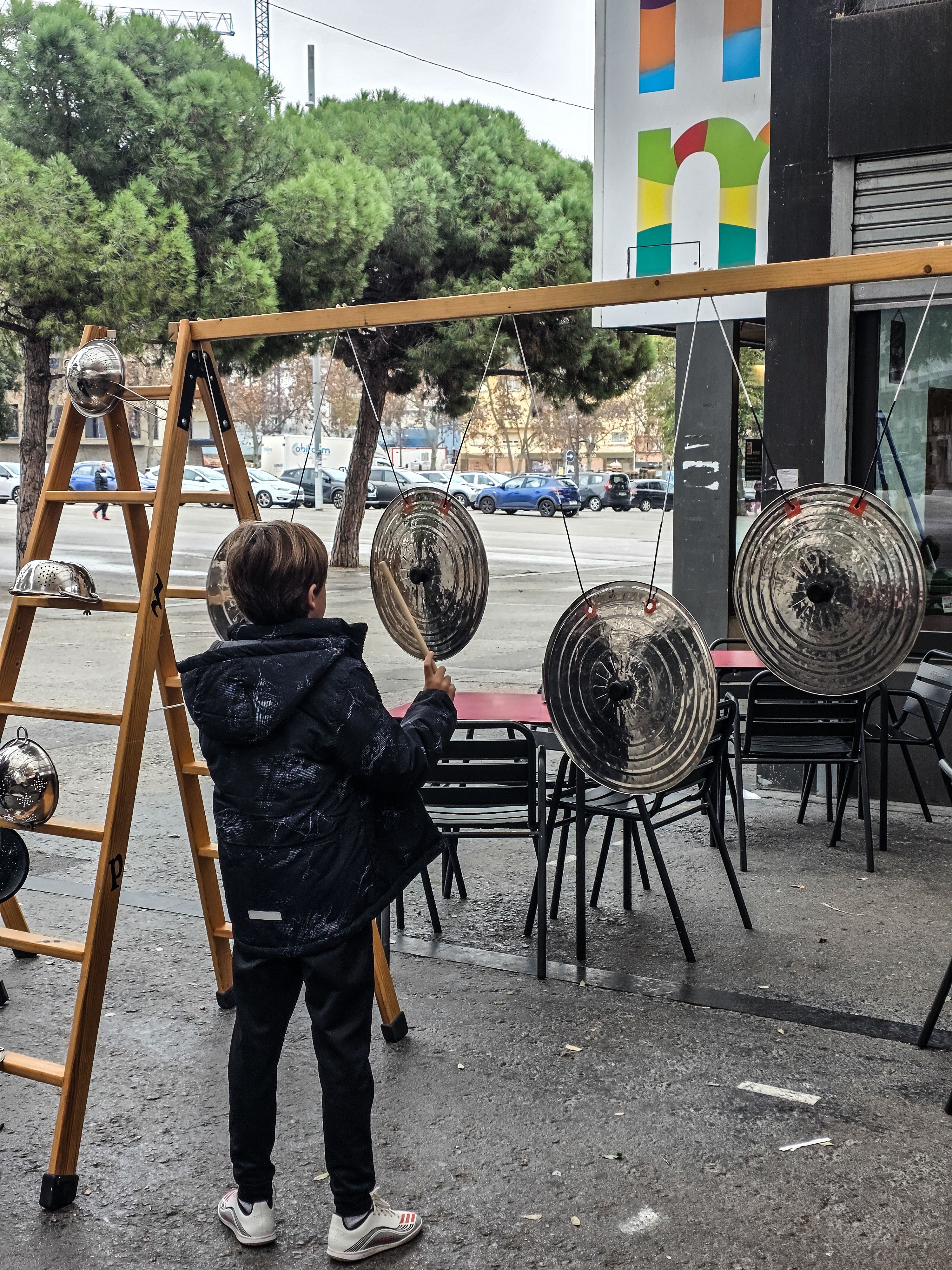 Sensibilització del reciclatge en el mercat municipal de Fontetes. Foto: Marc Mata
