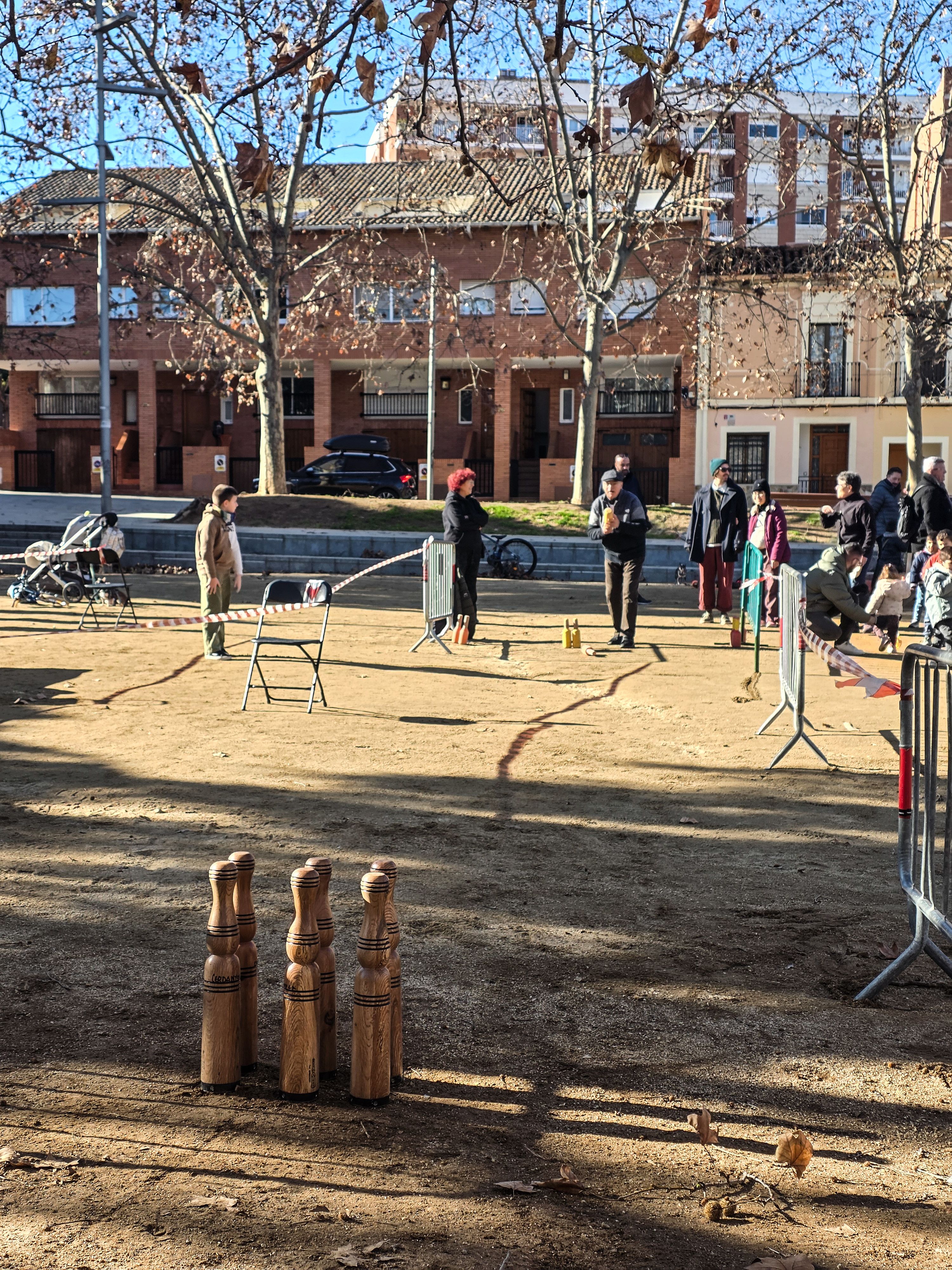 Bitlles a la plaça Sant Ramon. FOTO: Marc Mata 