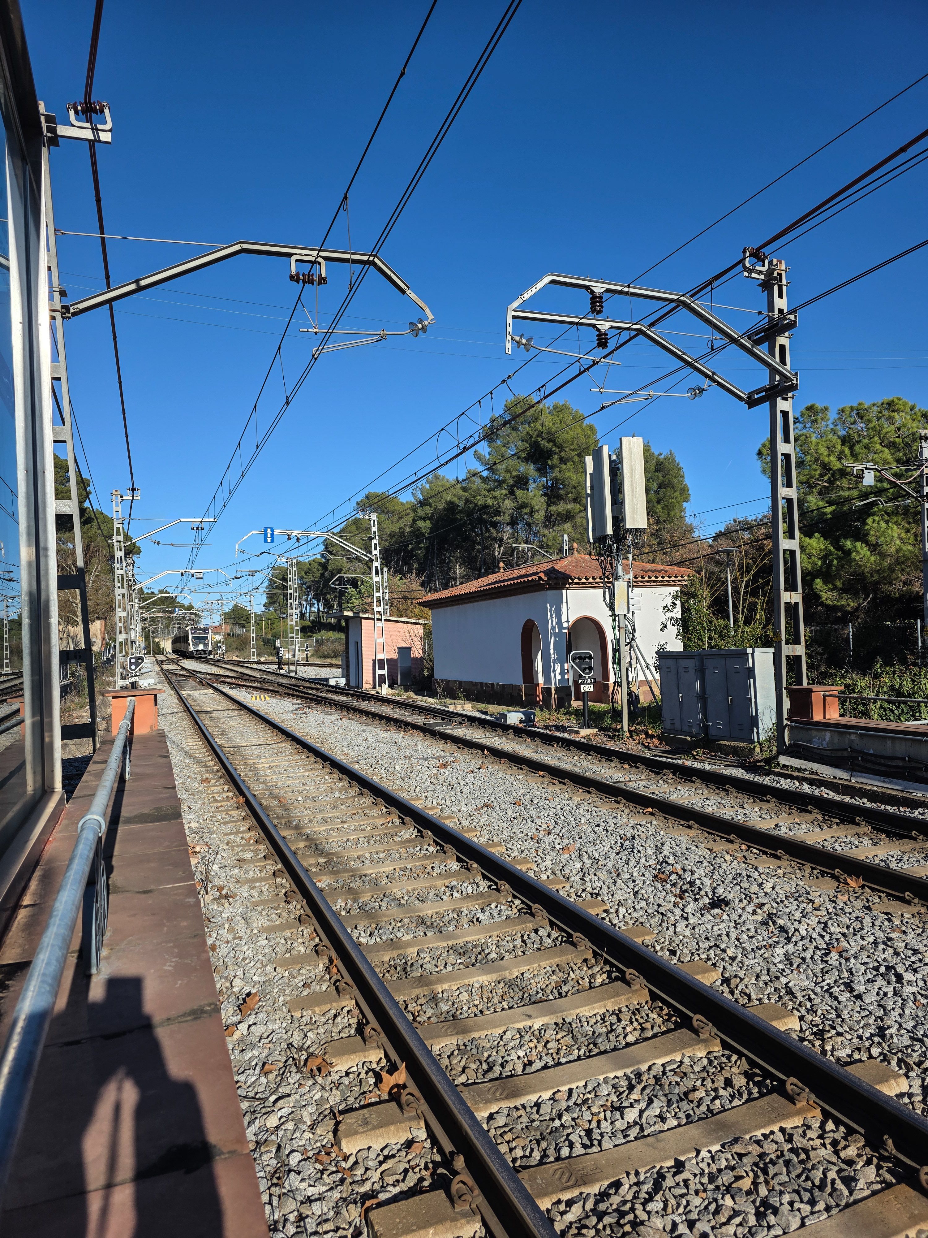 Estació de Ferrocarrils de Bellaterra. FOTO: Marc Mata. 