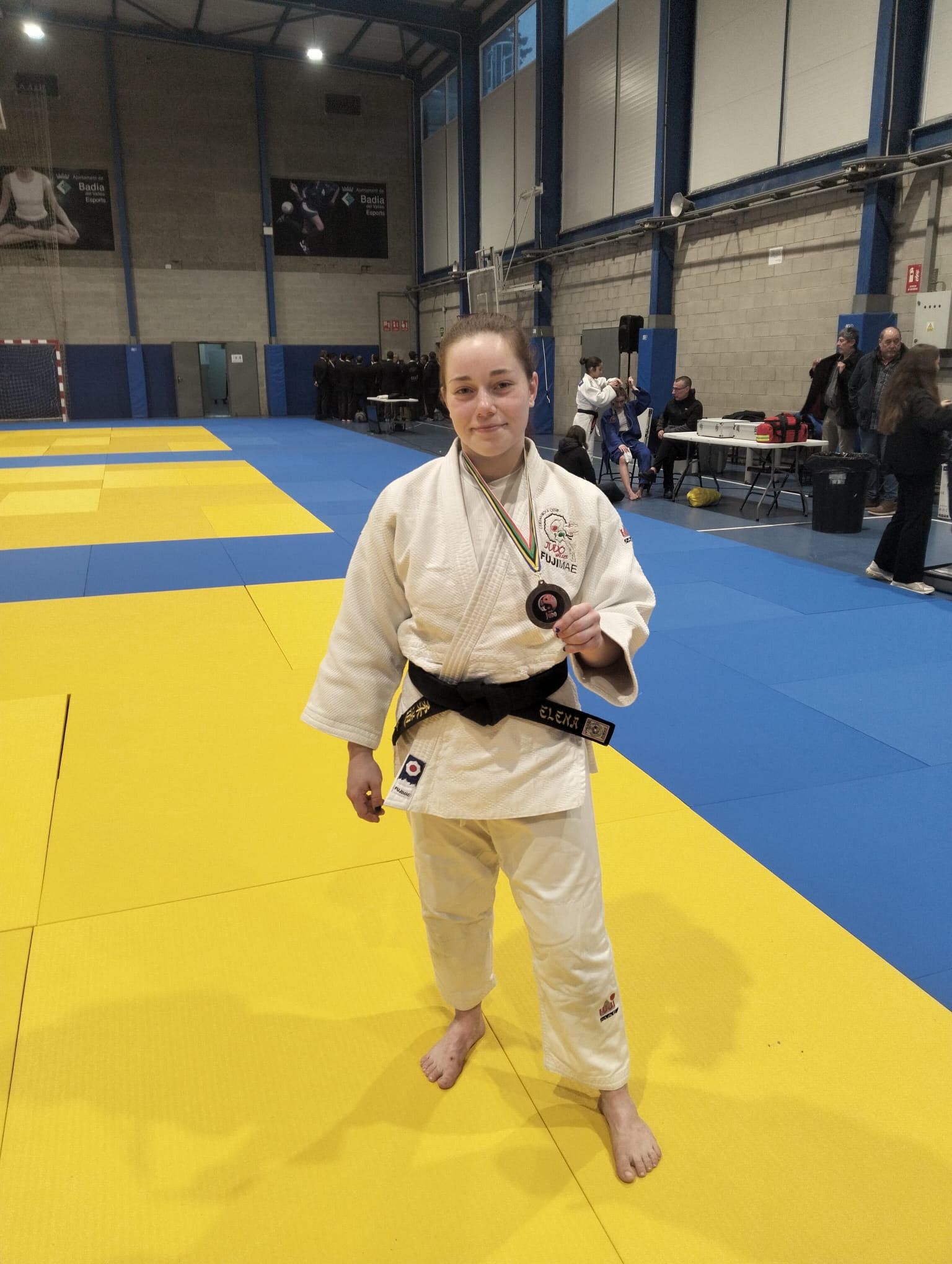 La jove judoca Elena Enrique s'ha classificat per a la fase final del Campionat d’Espanya júnior, que es disputa el 31 de gener a Pamplona