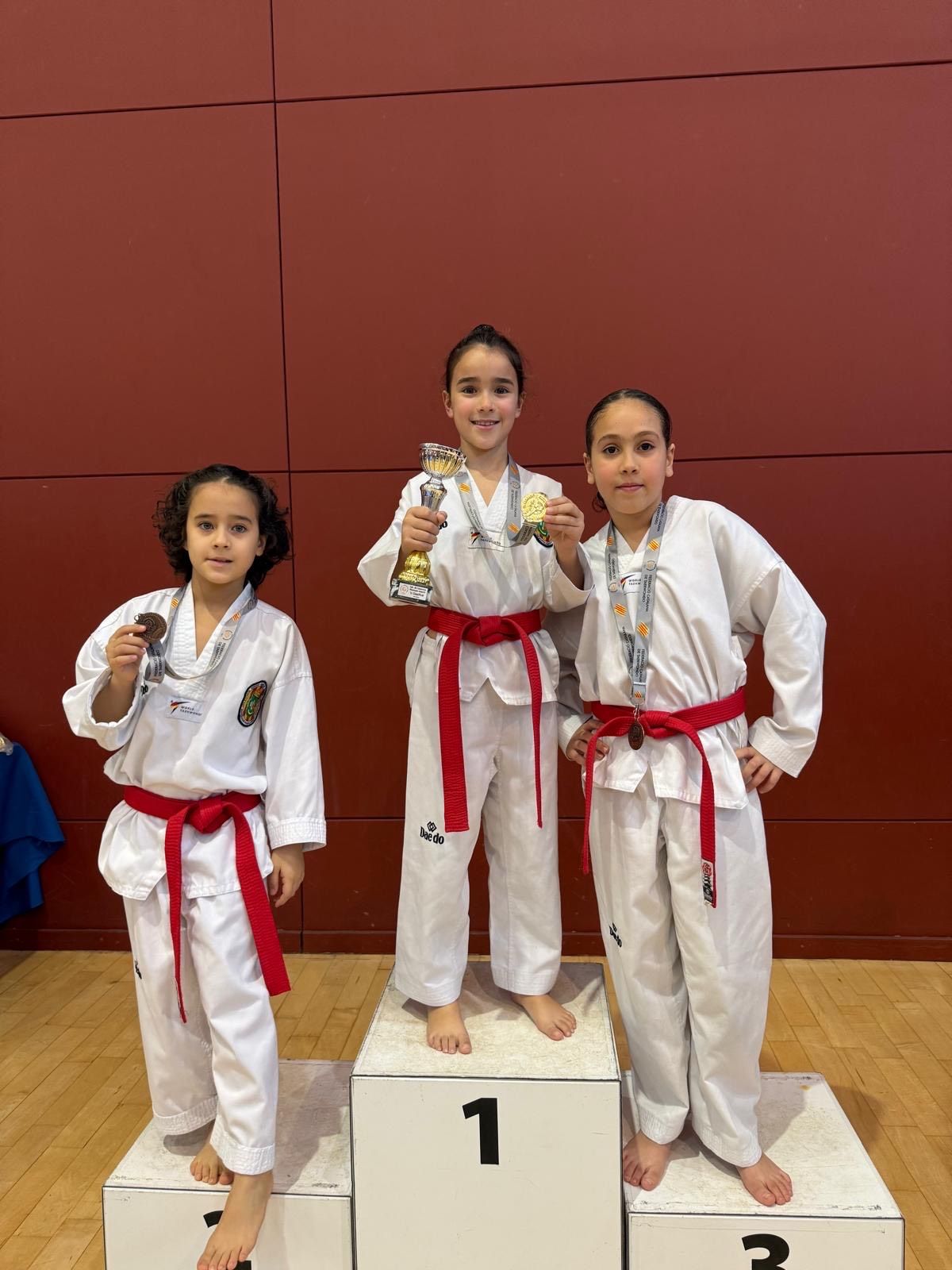 Podium del campionat de Catalunya, amb esportistes cerdanyolenques. FOTO: Lee Young Cerdanyola