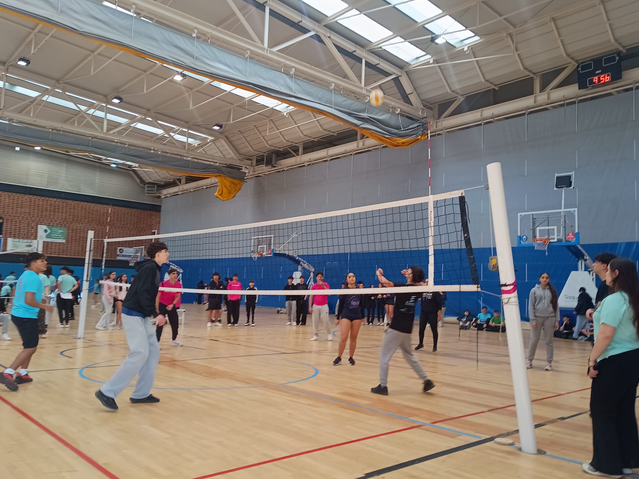 A la jornada van participar quatre instituts del municipi. Foto: Consell Esportiu