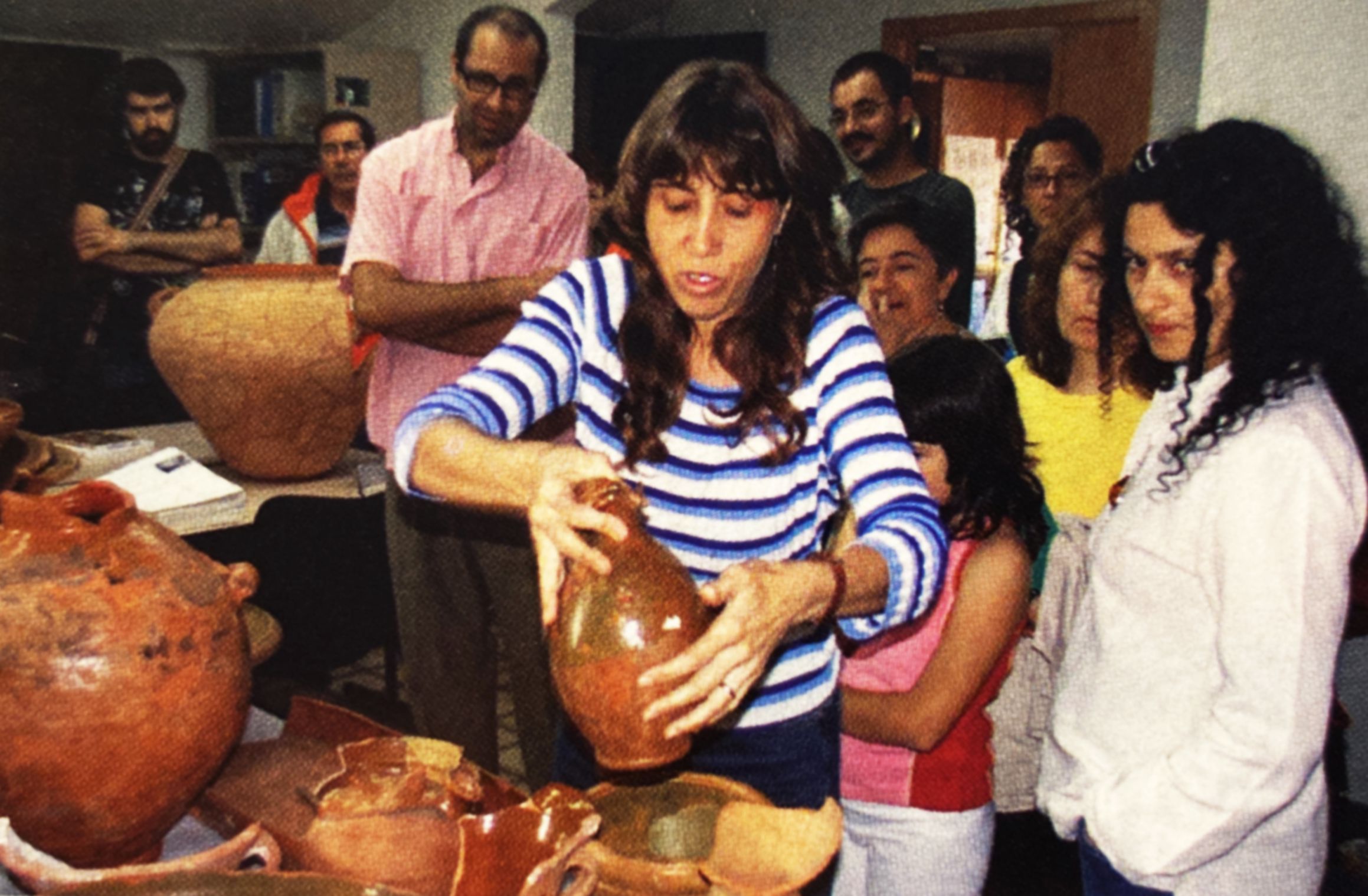 Marta Argelagués, una de le impulsores del museu, amb un grup, en una imatge publicada al Cerdanyola al dia l'any 2026