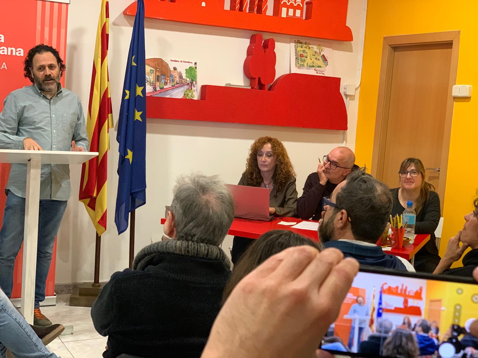 Elecció aquest dimecres d'Íñigo Enterria com a cap de llista d'ERC, en l'assemblea del primer partit de l'oposició. FOTO: Judit Josa