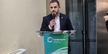 Intervenció de l'actual alcalde, Carlos Cordón. FOTO Marc Mata 