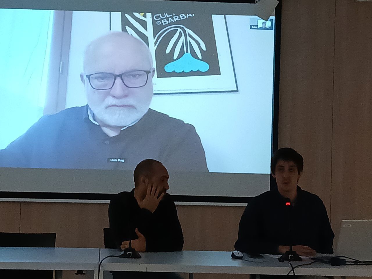 Intervenció de l'exconseller Puig, dilluns, a la biblioteca central. FOTO: Cedida