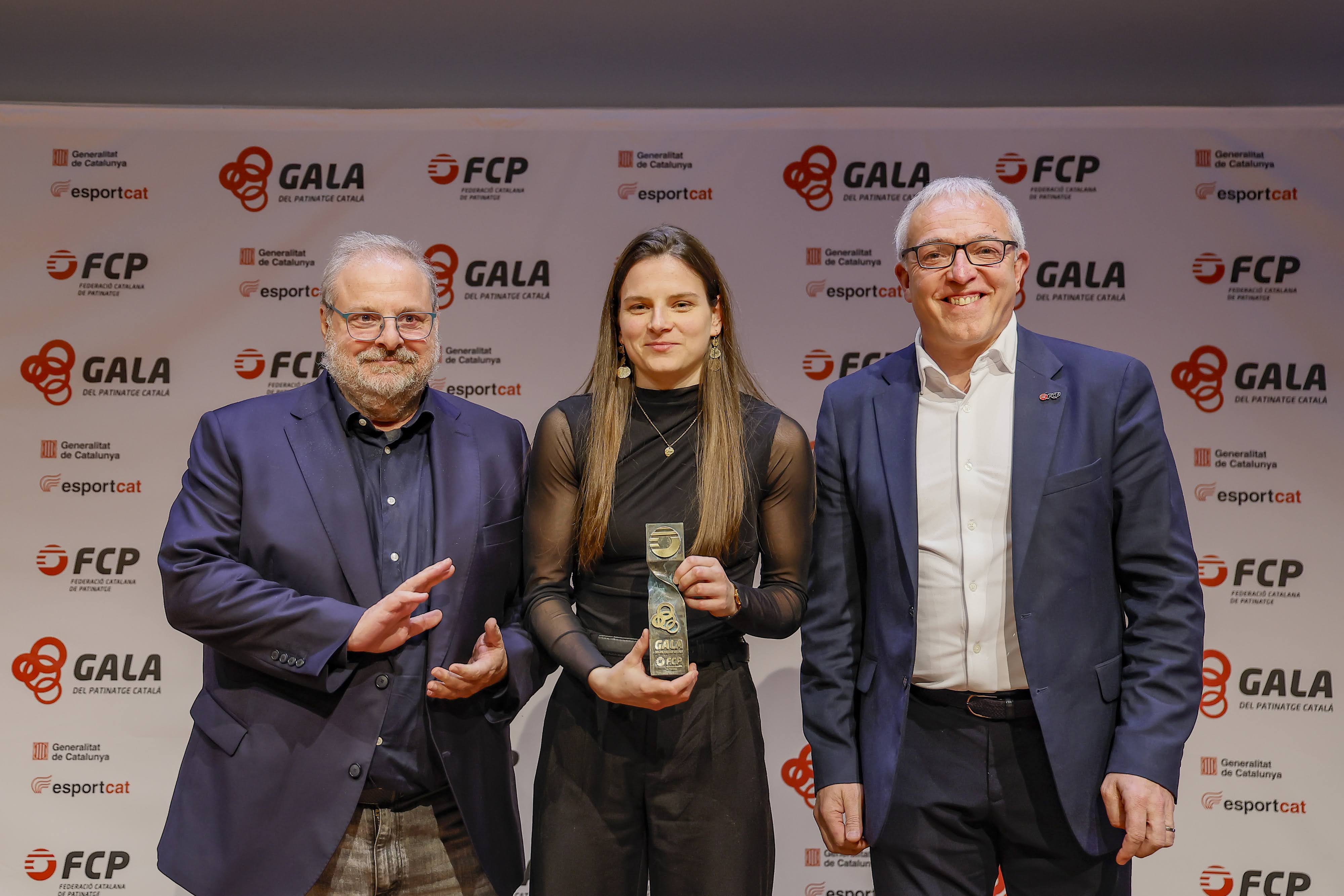 Gemma Solé recollint el premi a Millor esportista d'hoquei patins. Foto: FCP