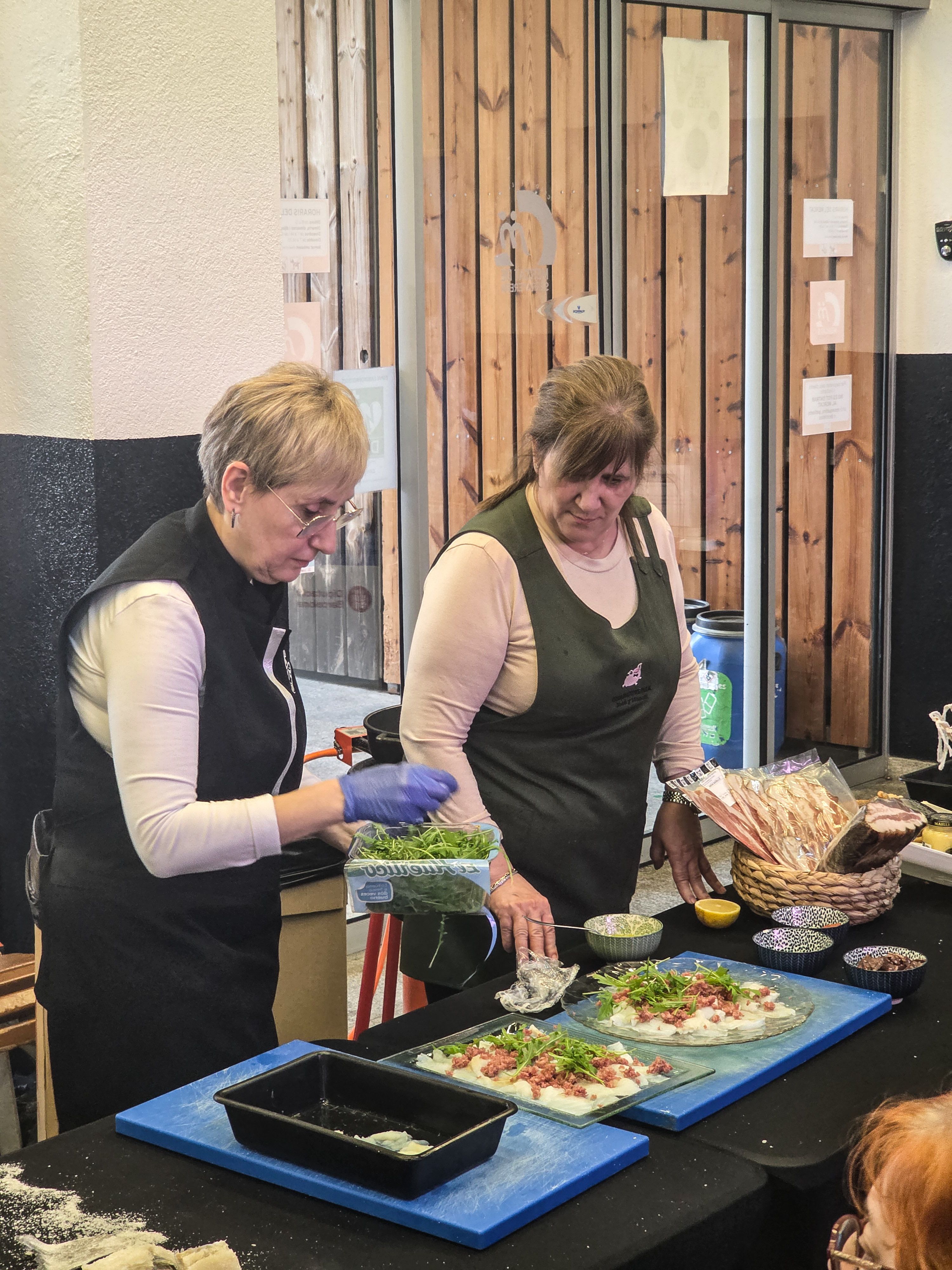 Taller de bacallà al Mercat de Serraperera. Foto: Marc Mata