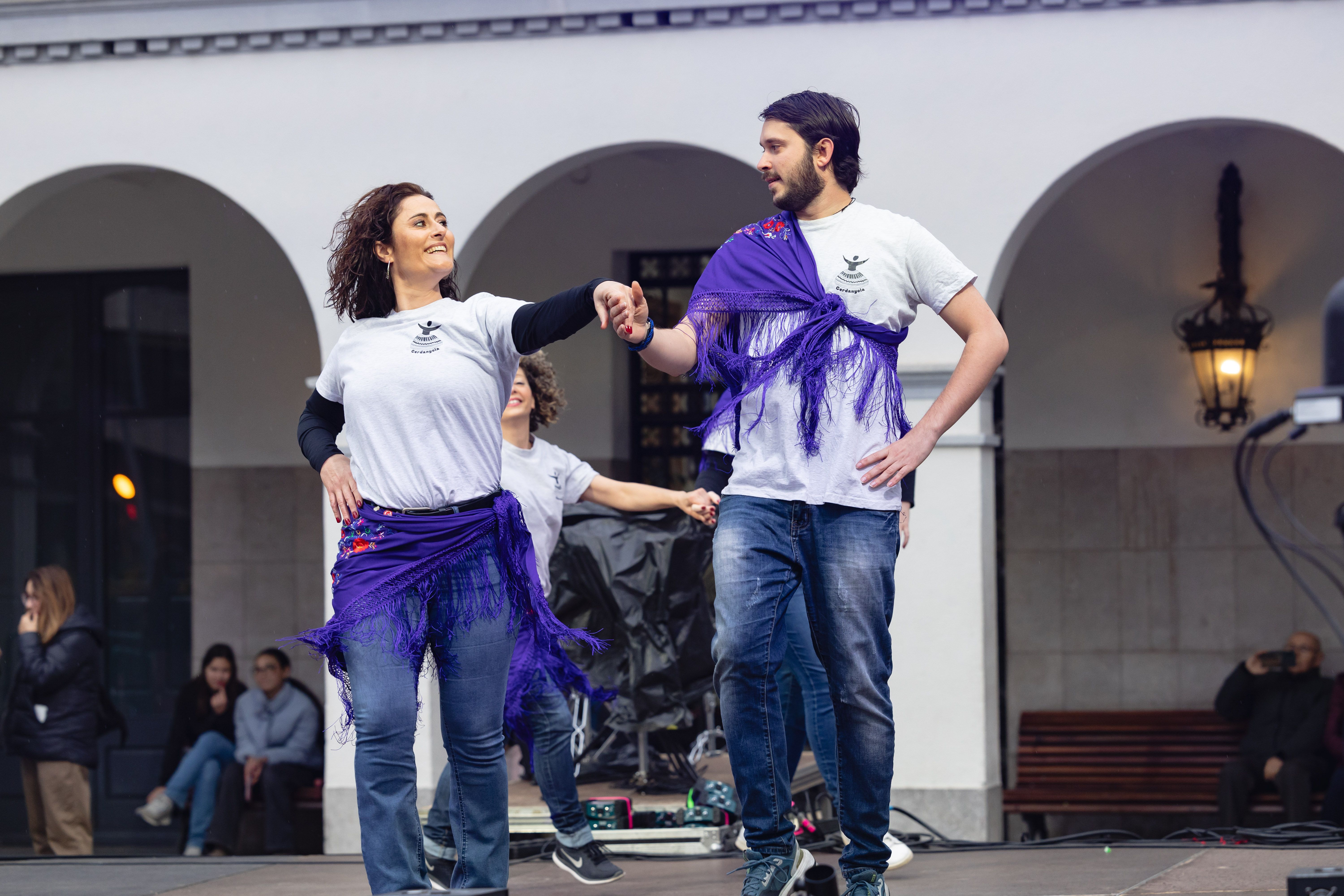 Les entitats culturals han fet exhibicions de dansa. Foto: Arnau Padilla
