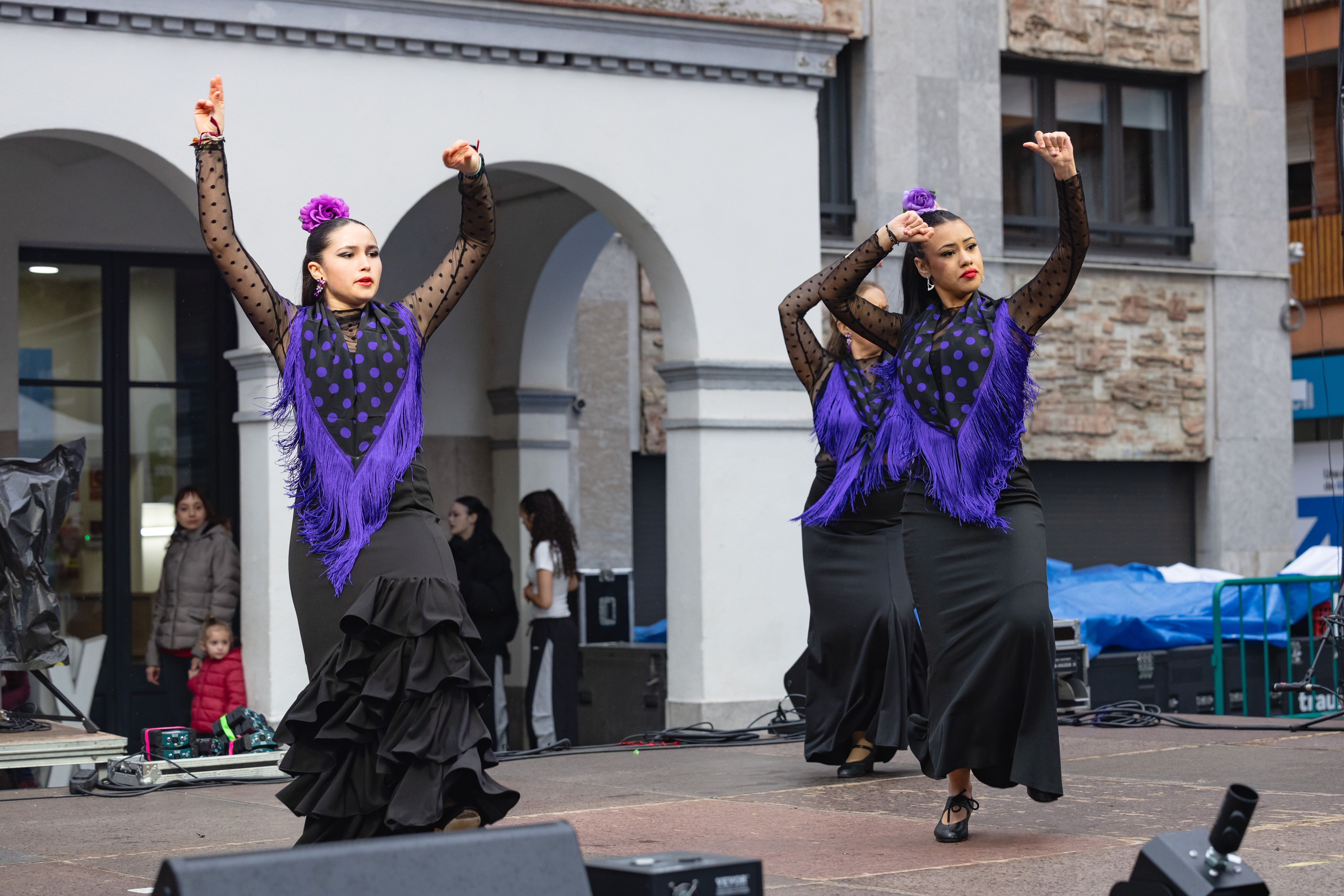 Les entitats culturals han fet exhibicions de dansa. Foto: Arnau Padilla