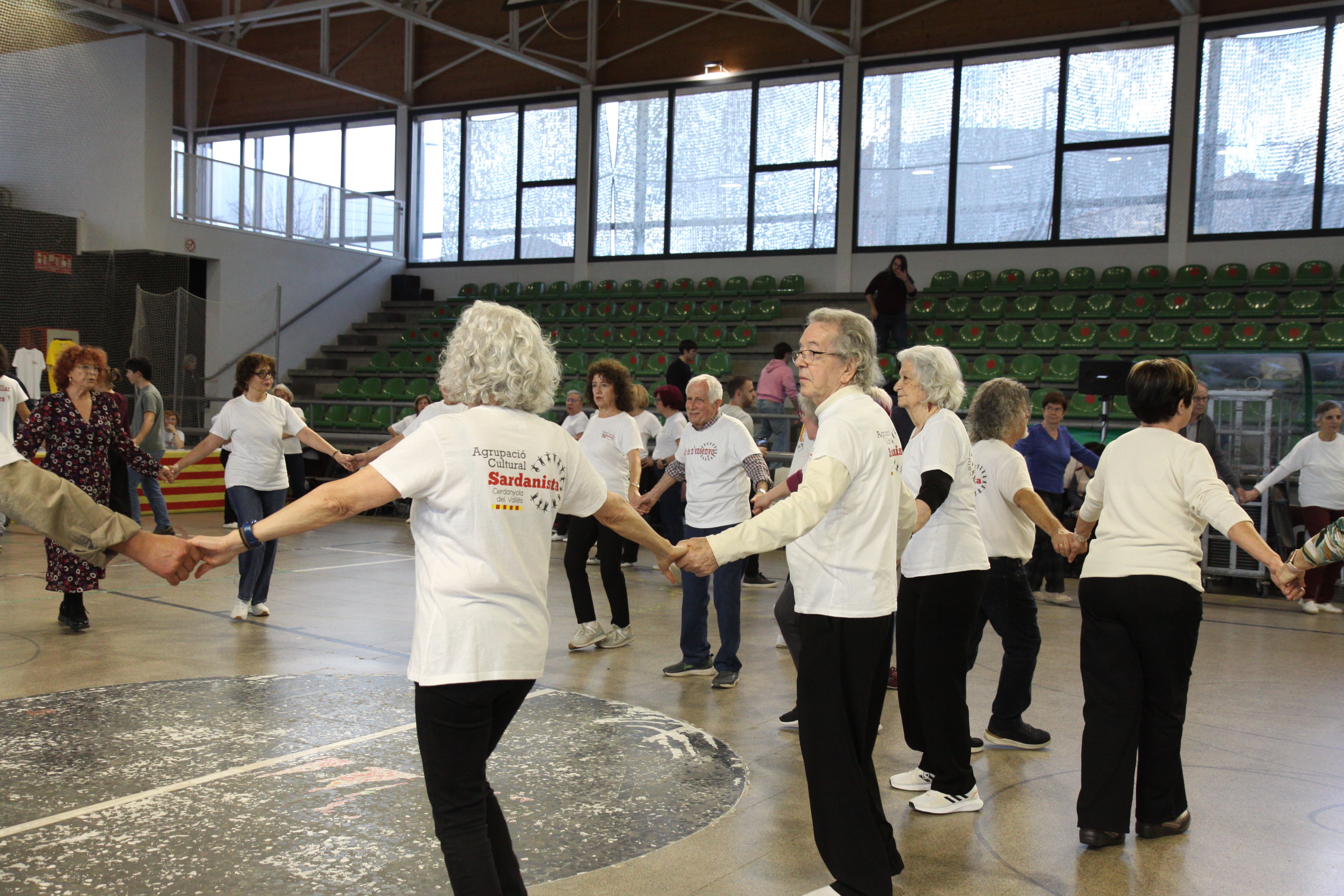 El 52è Aplec de la Sardana de Cerdanyola en imatges. Foto: Laia Jubany