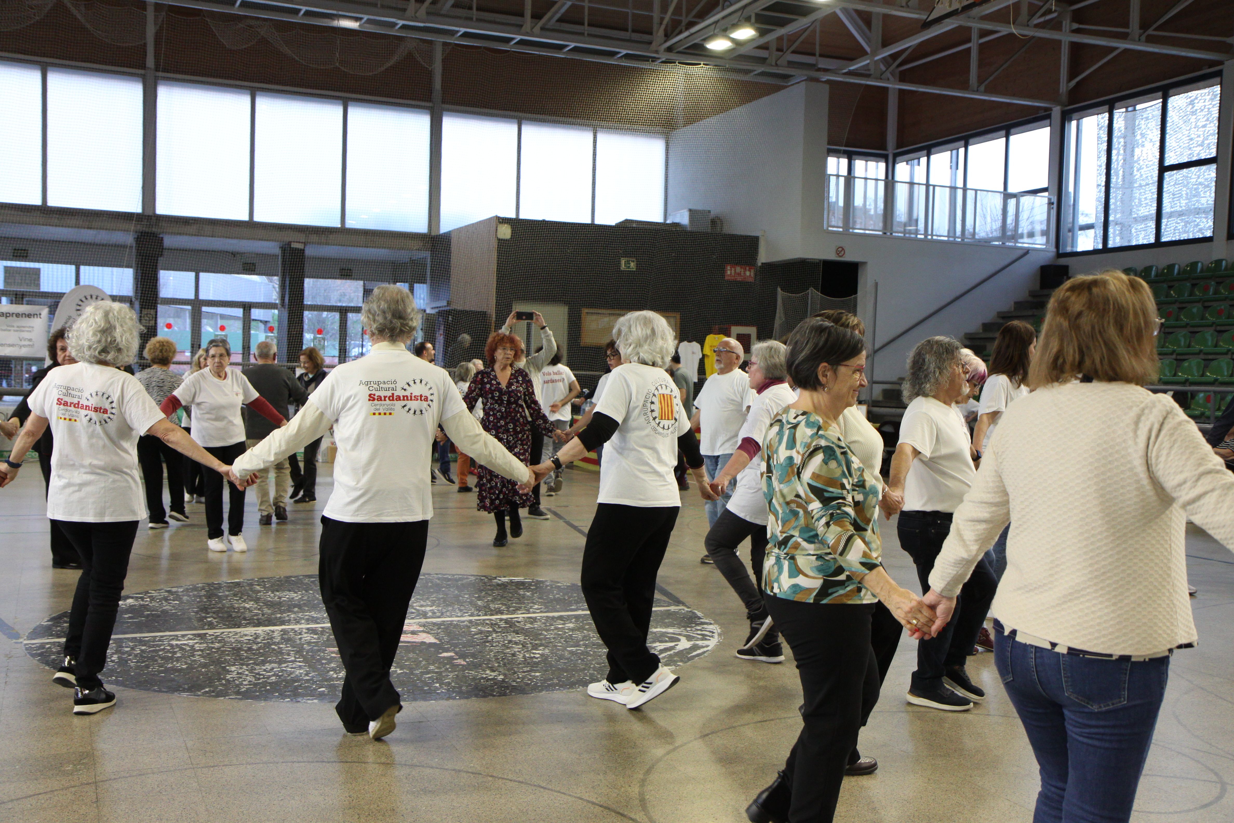 El 52è Aplec de la Sardana de Cerdanyola en imatges. Foto: Laia Jubany
