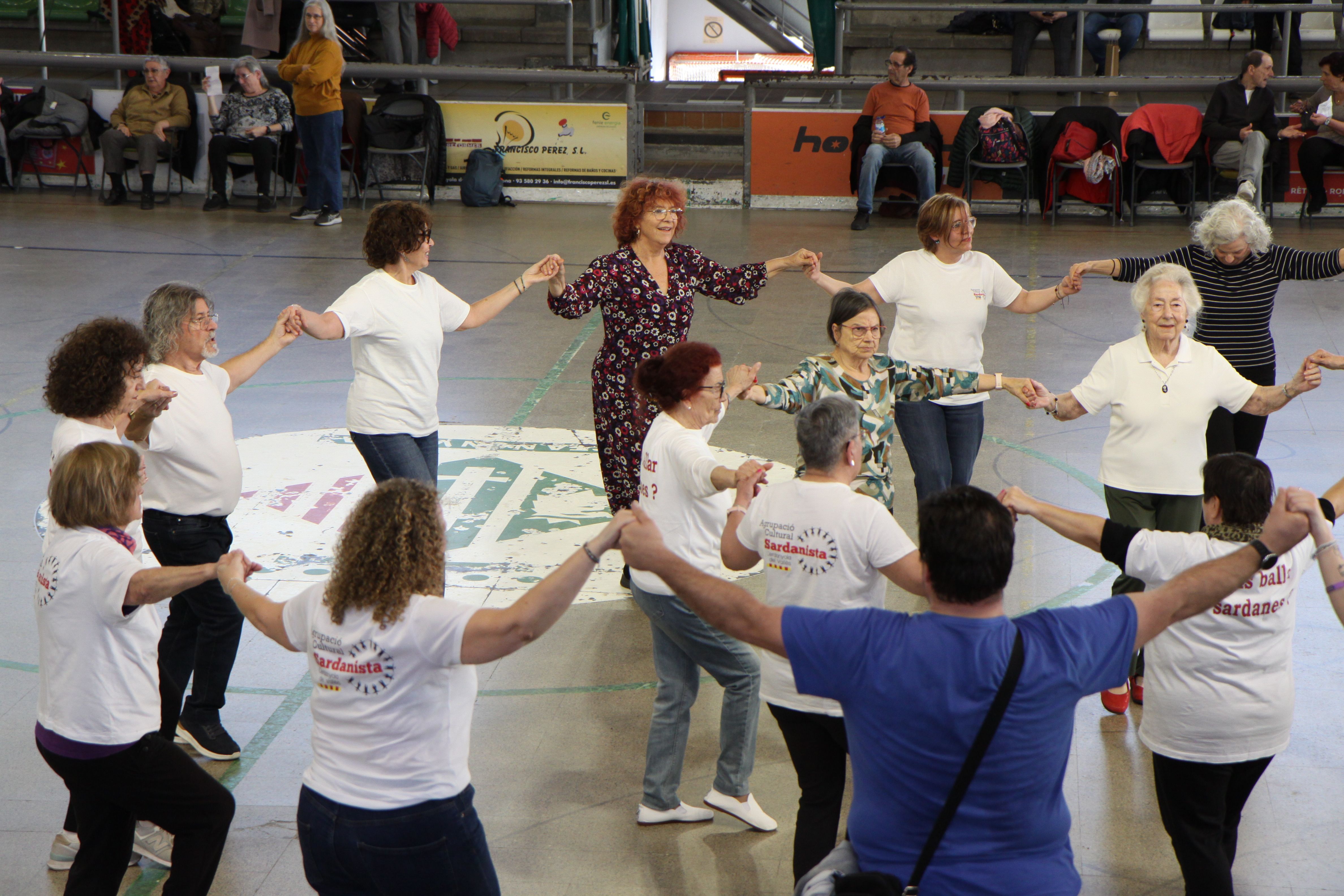 El 52è Aplec de la Sardana de Cerdanyola en imatges. Foto: Laia Jubany