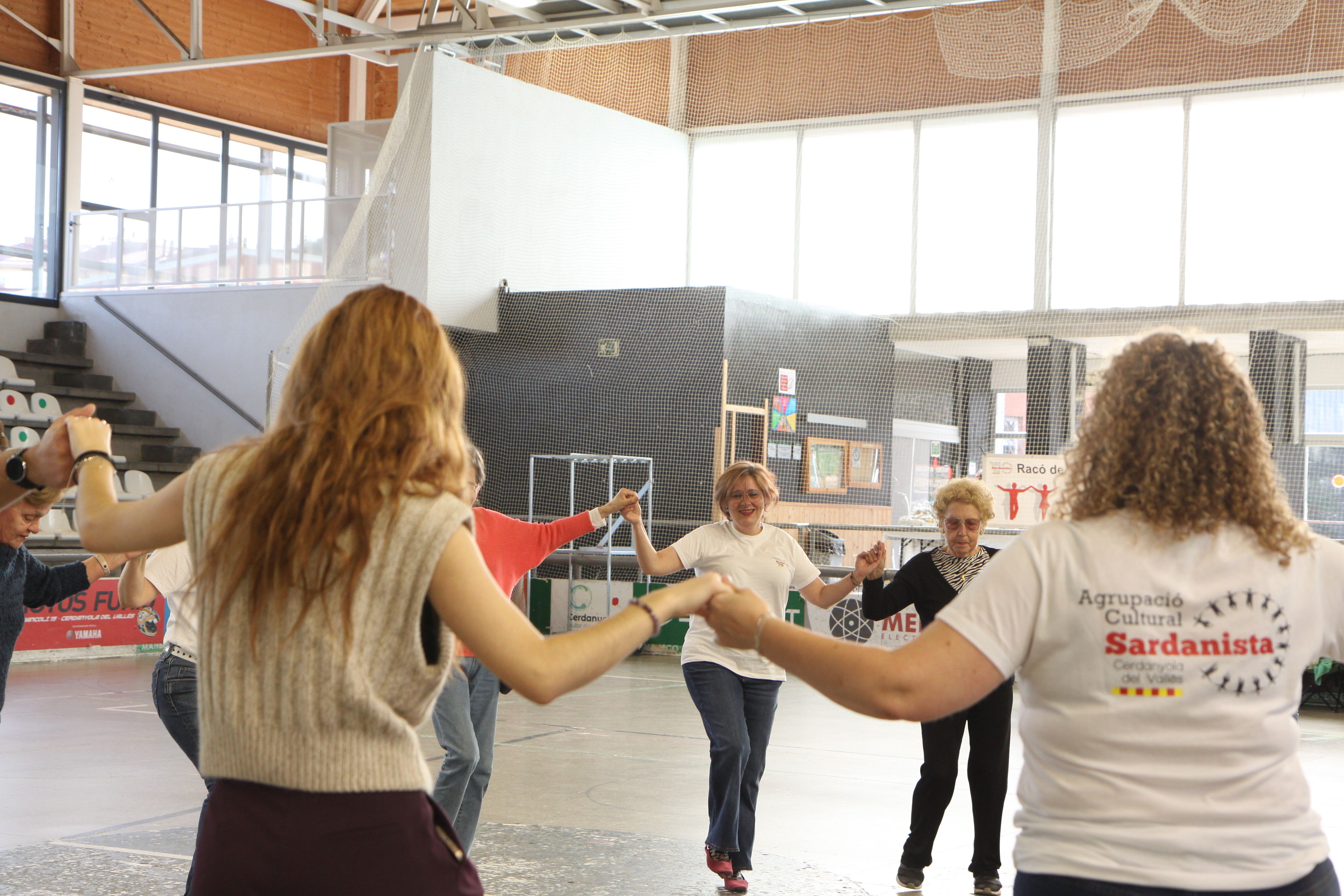 El 52è Aplec de la Sardana de Cerdanyola en imatges. Foto: Laia Jubany